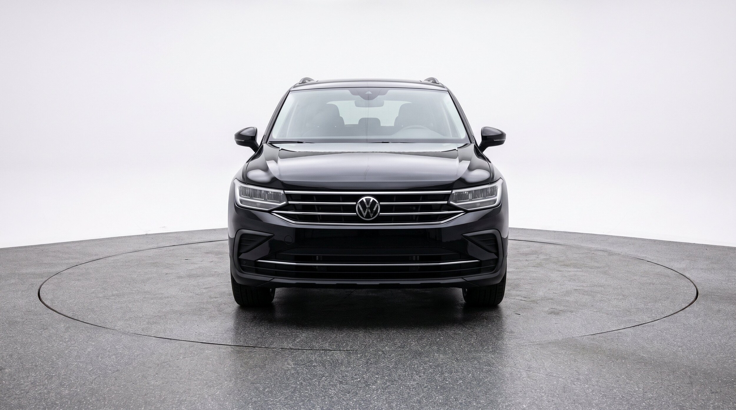 Thumbnail: 2026 Volkswagen Tiguan - 2