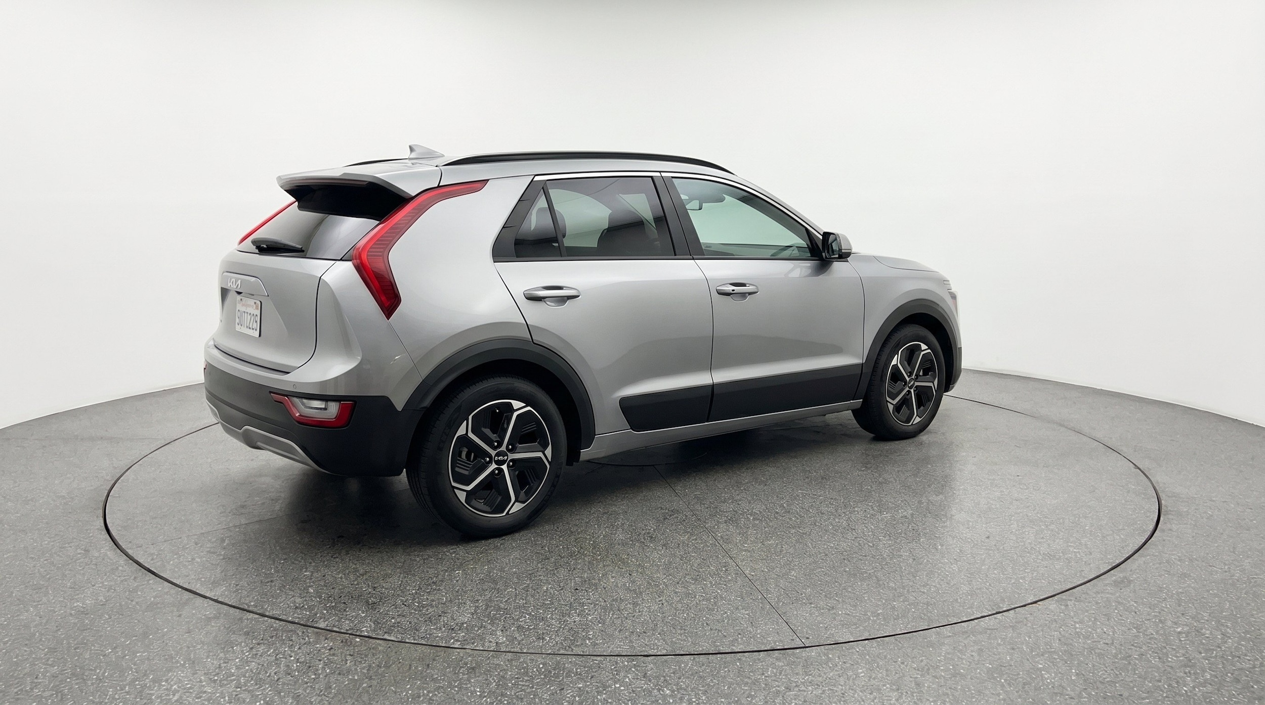 Thumbnail: 2026 Kia Niro - 9