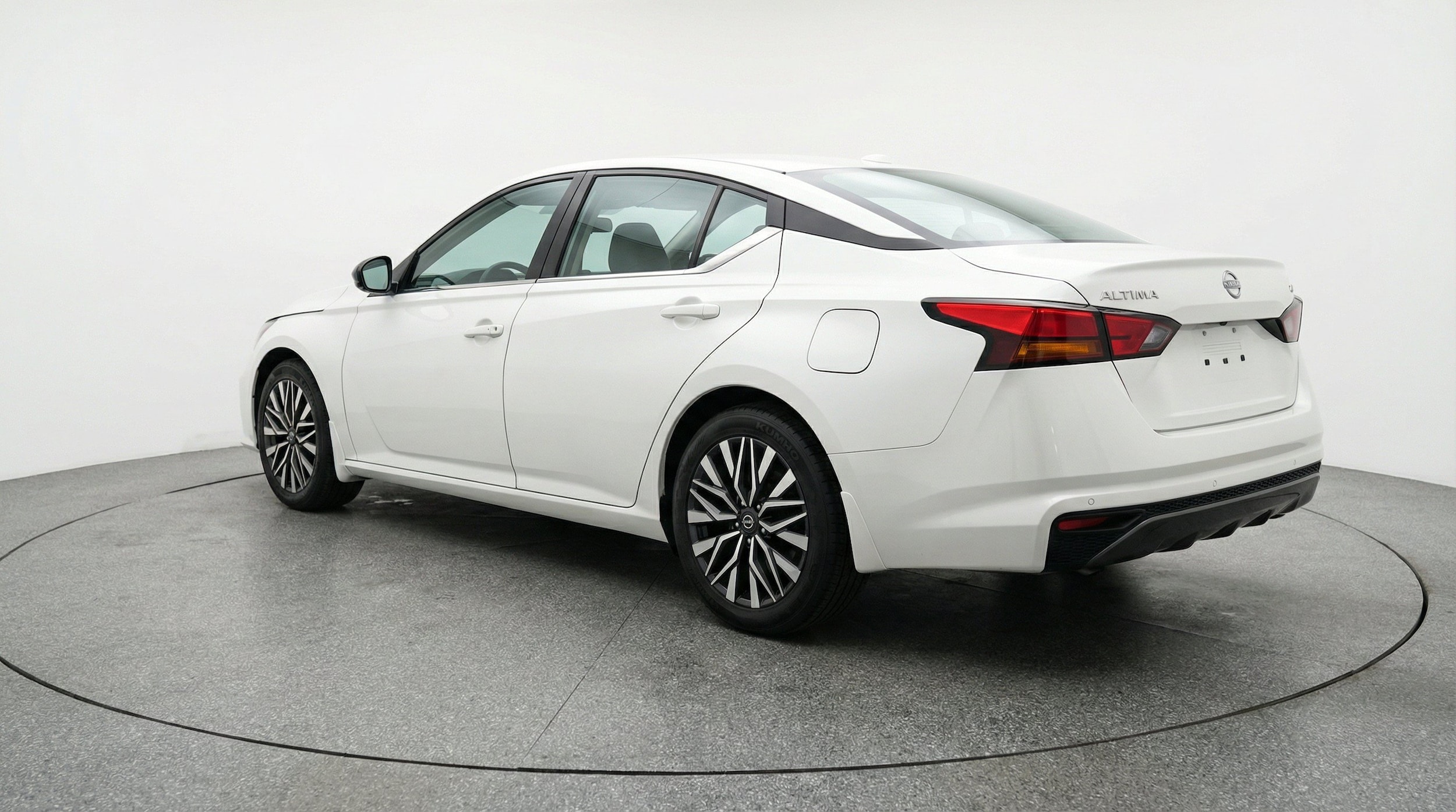 Thumbnail: 2025 Nissan Altima - 6