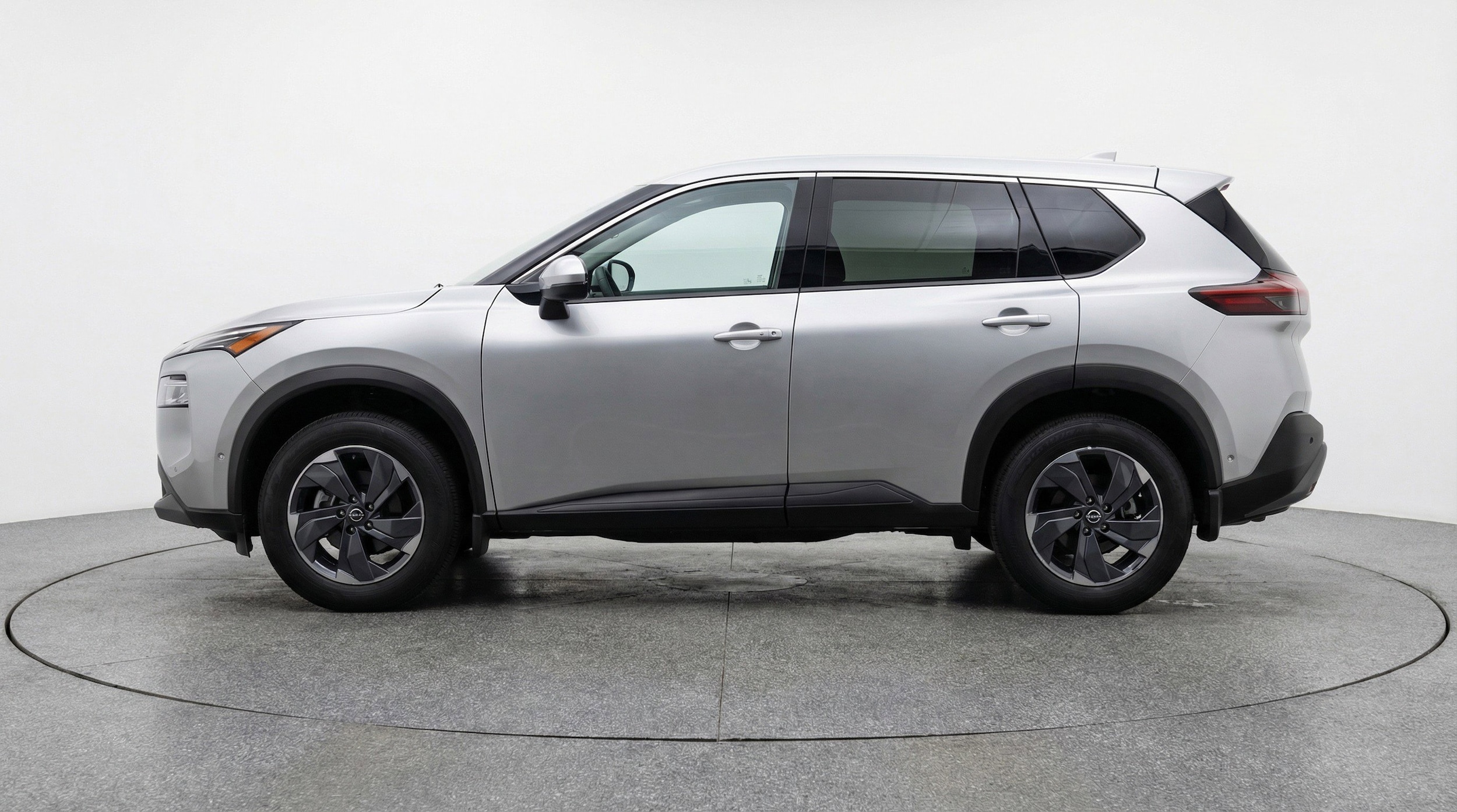 Thumbnail: 2025 Nissan Rogue - 5