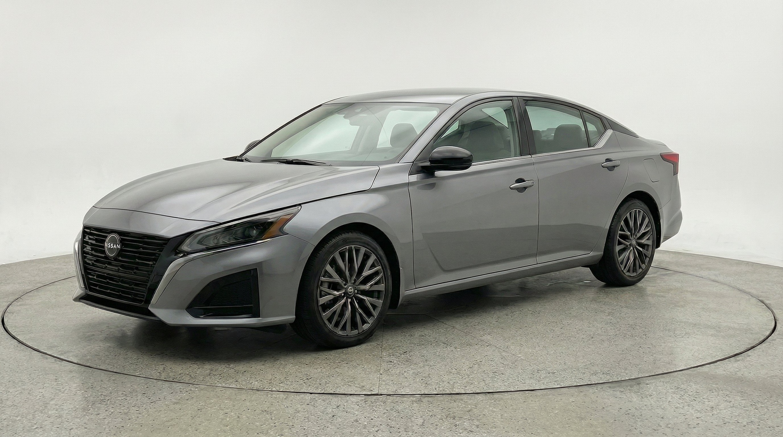 Thumbnail: 2025 Nissan Altima - 3