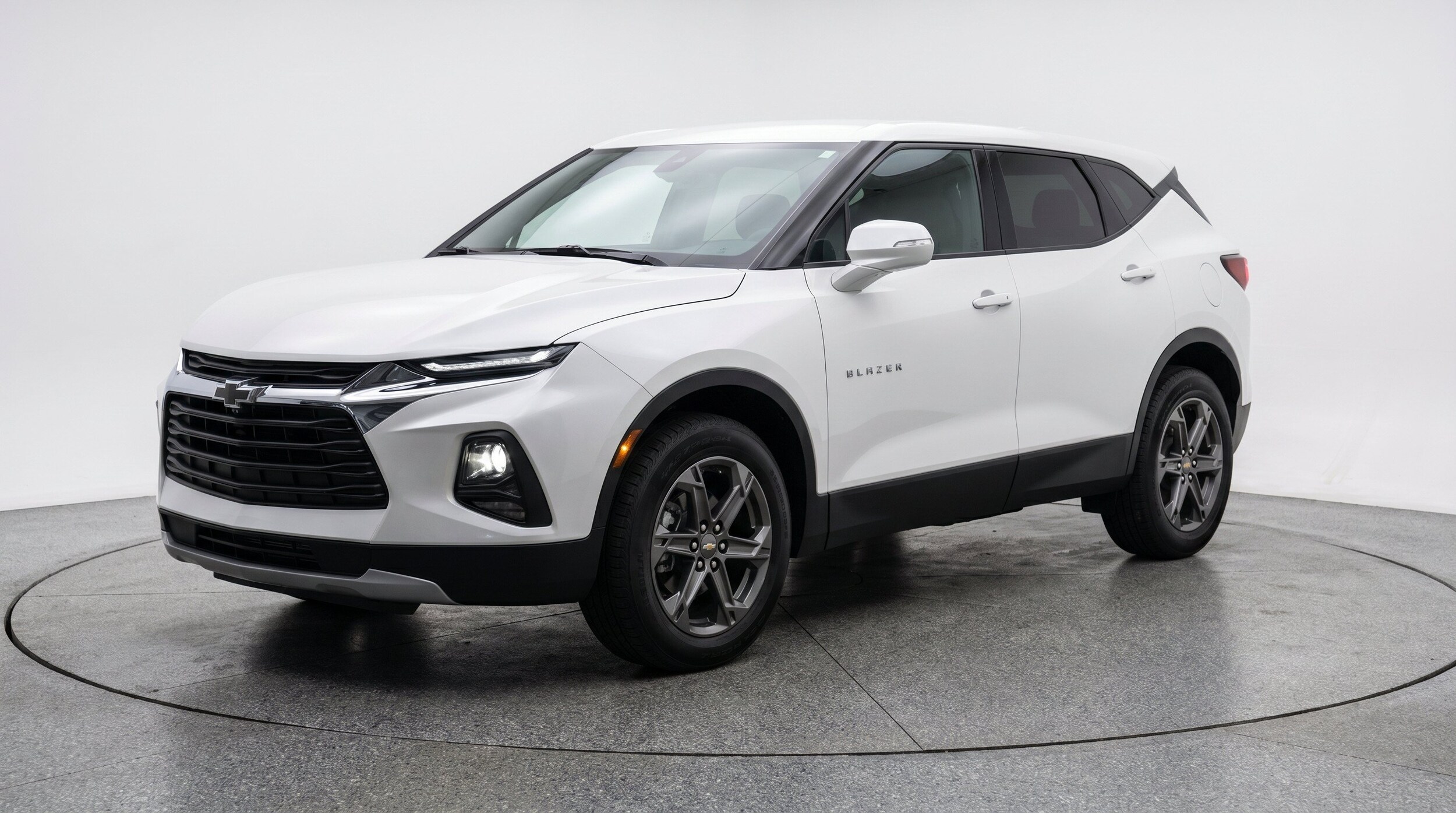 Thumbnail: 2025 Chevrolet Blazer - 3