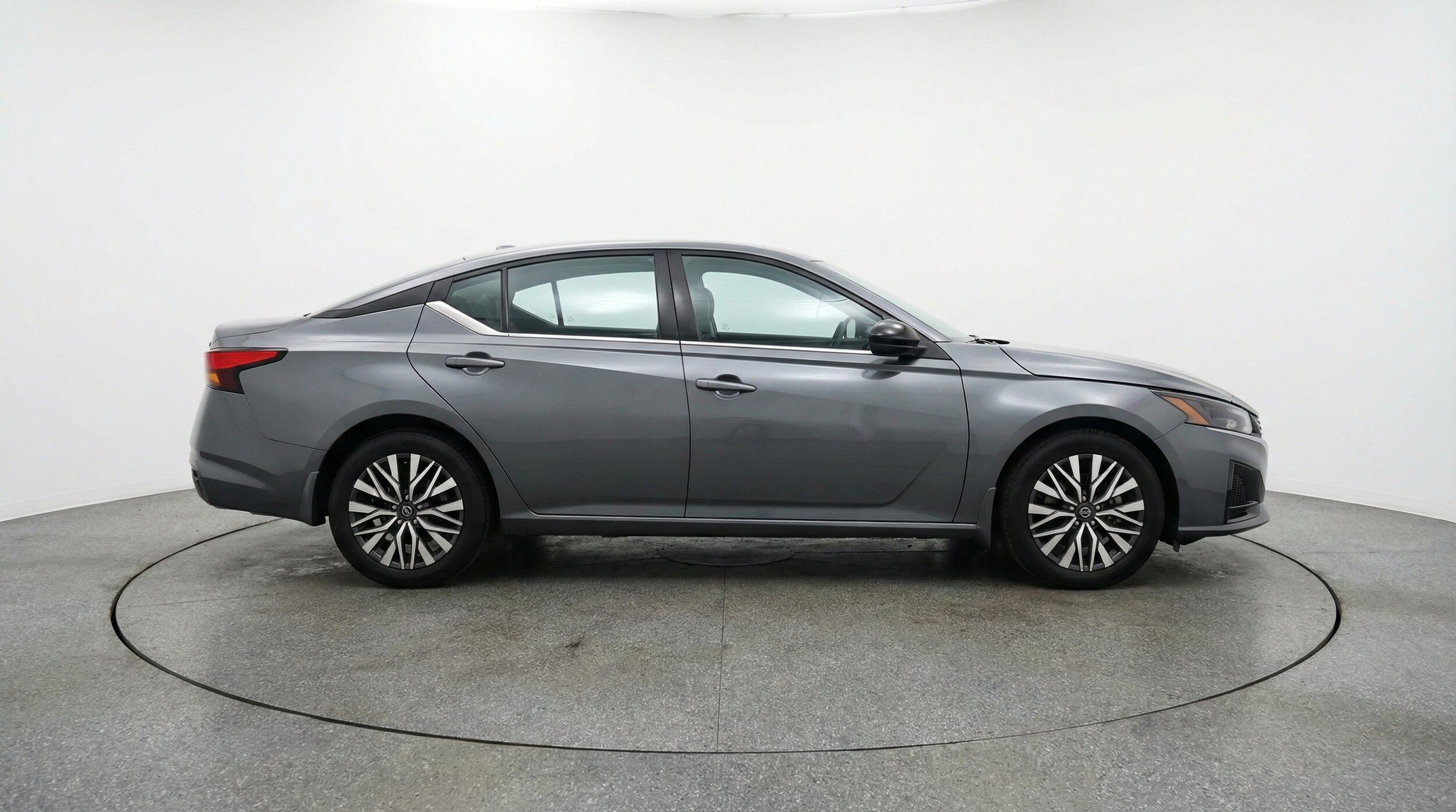 Thumbnail: 2025 Nissan Altima - 11