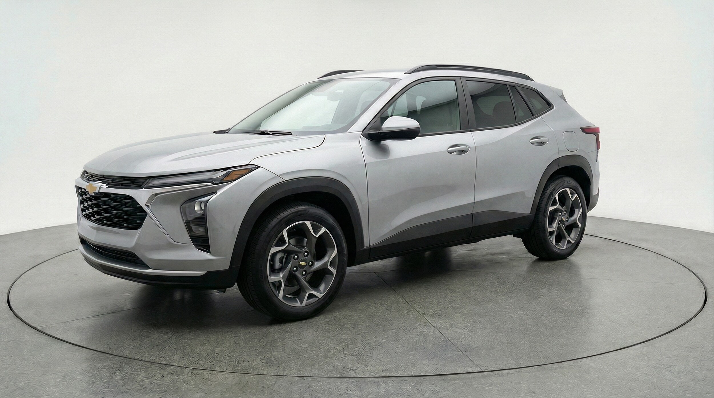 Thumbnail: 2025 Chevrolet Trax - 3