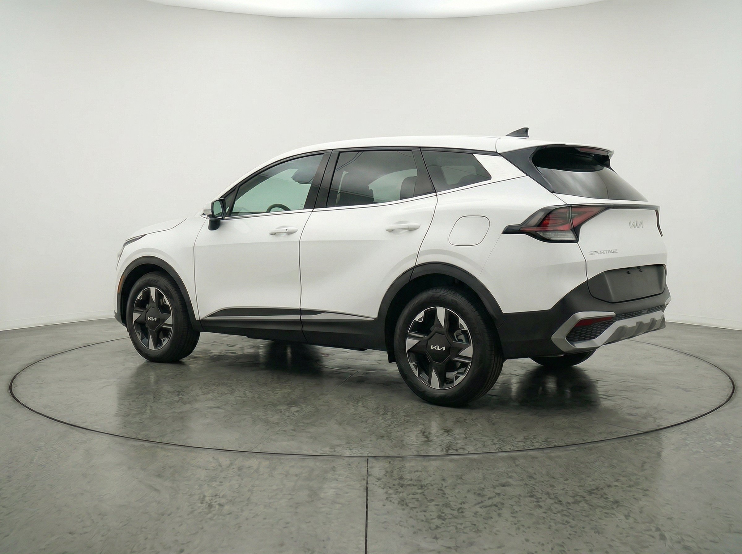 Thumbnail: 2026 Kia Sportage - 6