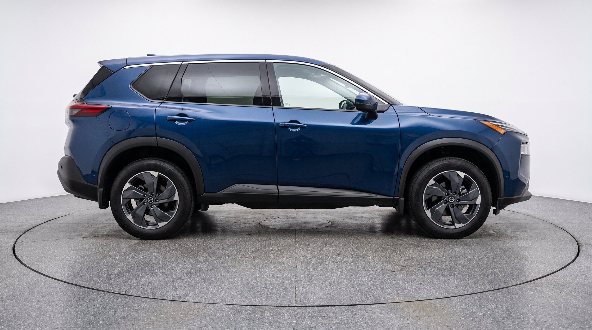 Thumbnail: 2025 Nissan Rogue - 10