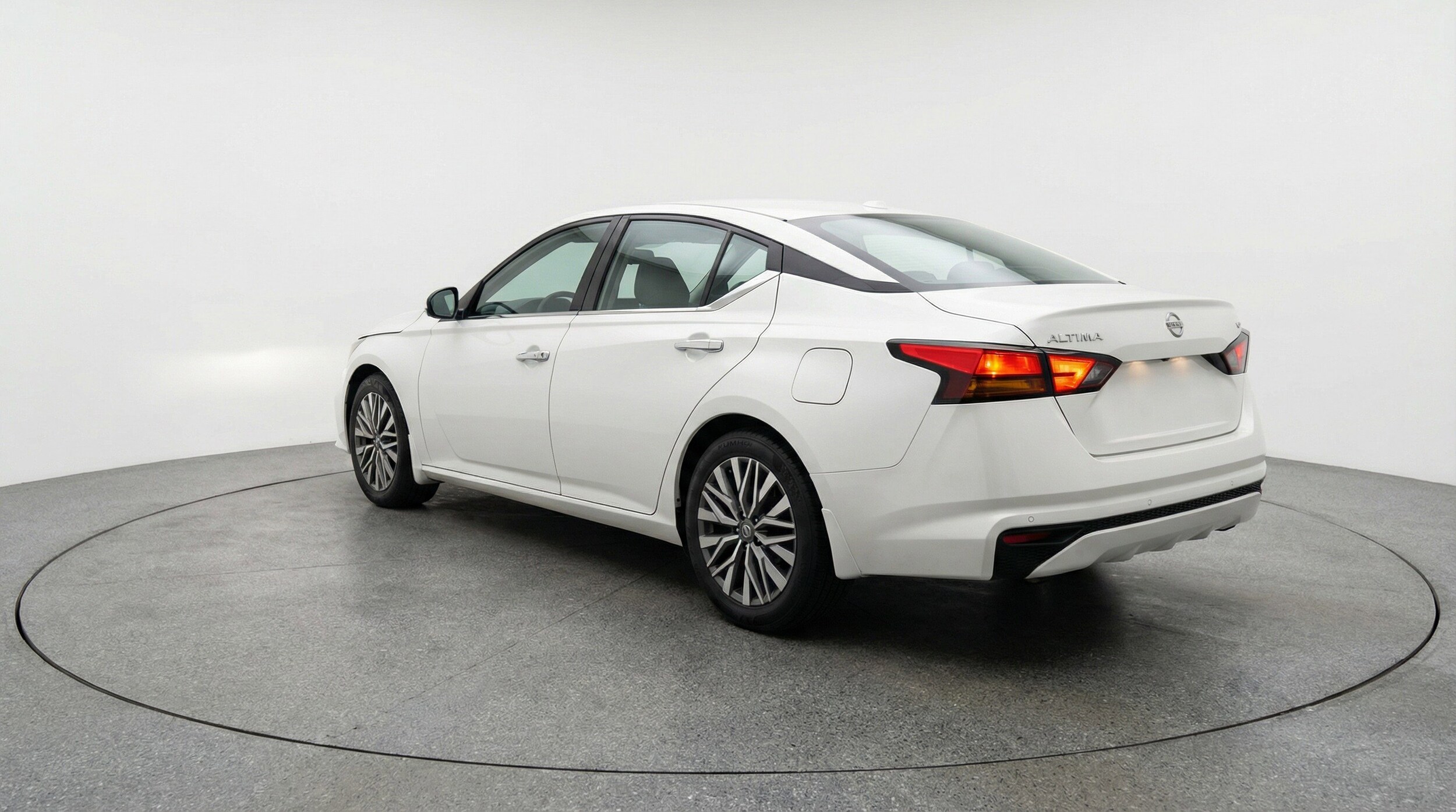 Thumbnail: 2025 Nissan Altima - 6