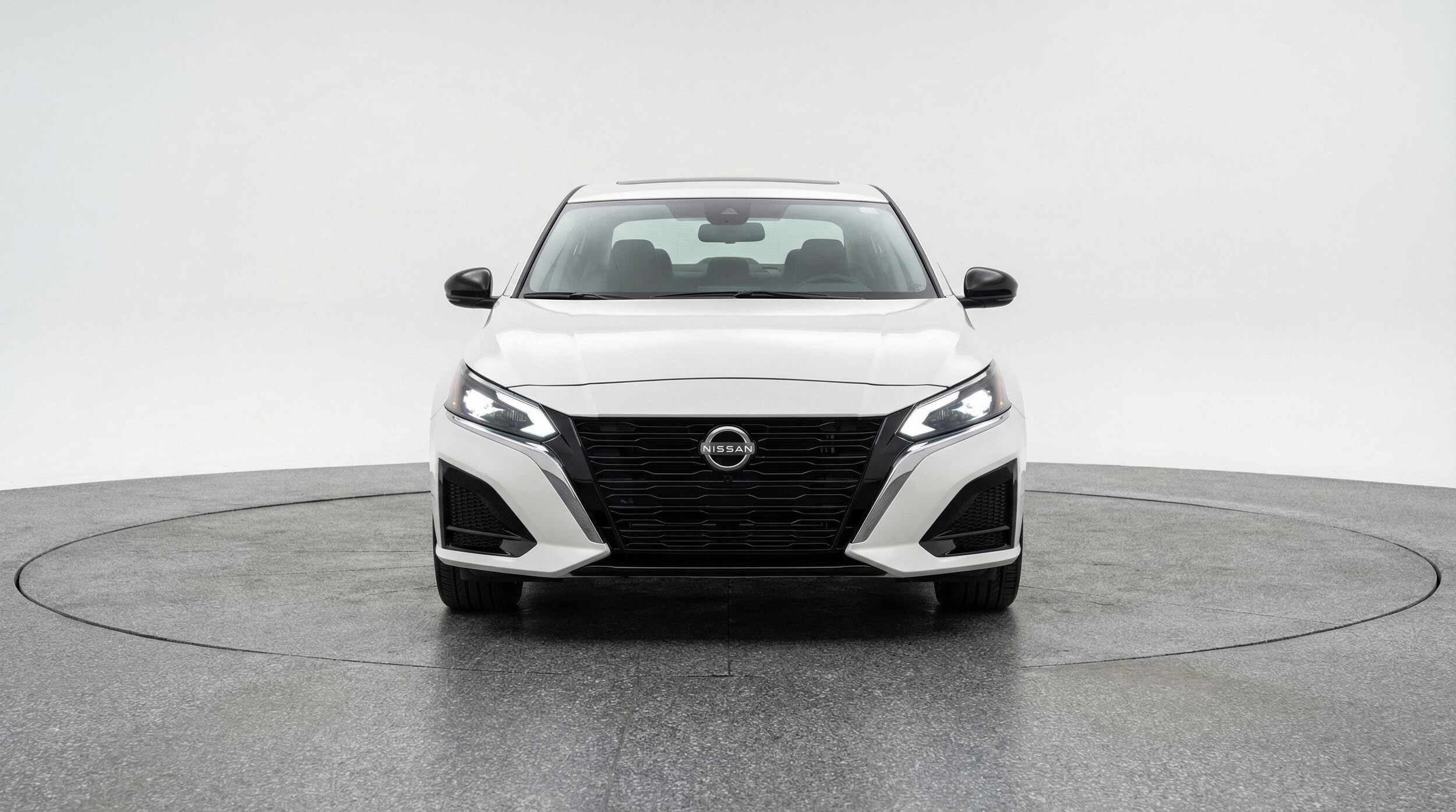 Thumbnail: 2025 Nissan Altima - 2