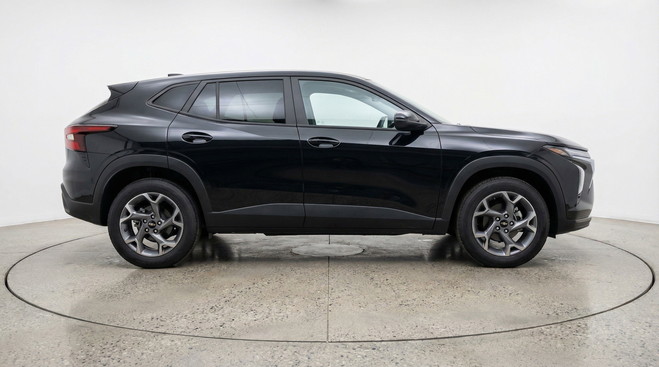 Thumbnail: 2025 Chevrolet Trax - 11