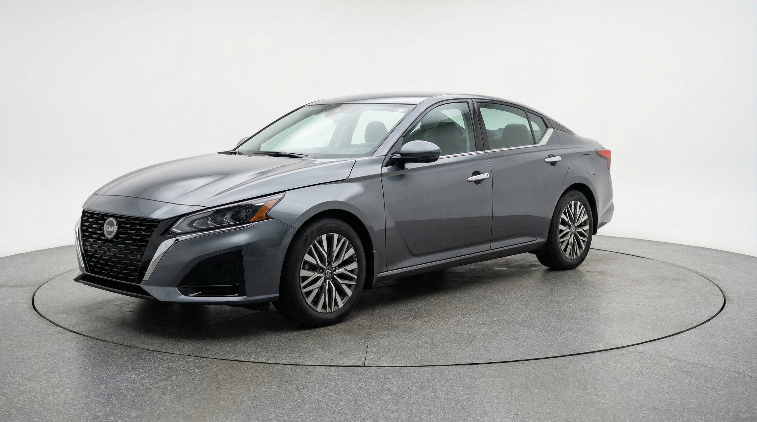 Thumbnail: 2025 Nissan Altima - 3