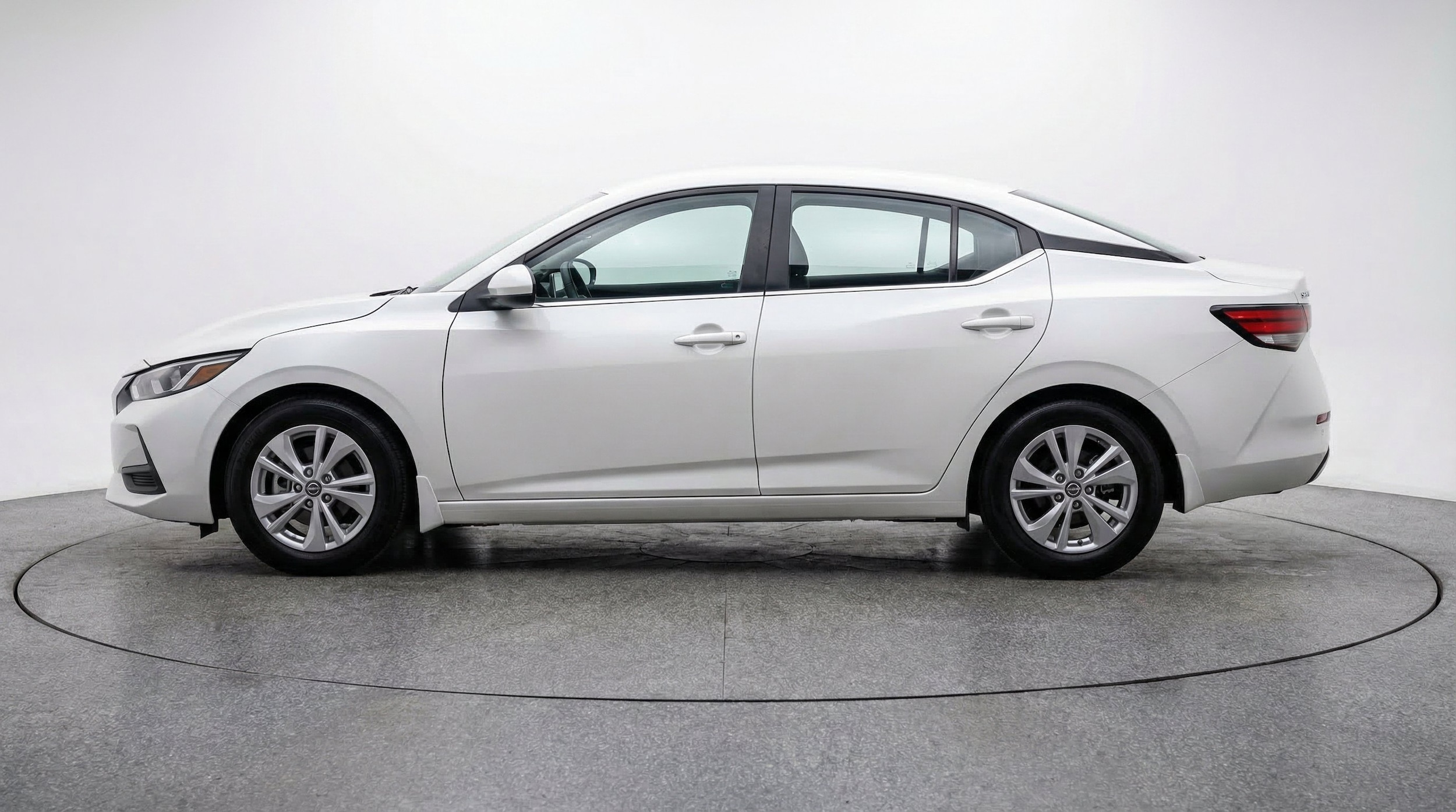 Thumbnail: 2025 Nissan Sentra - 5