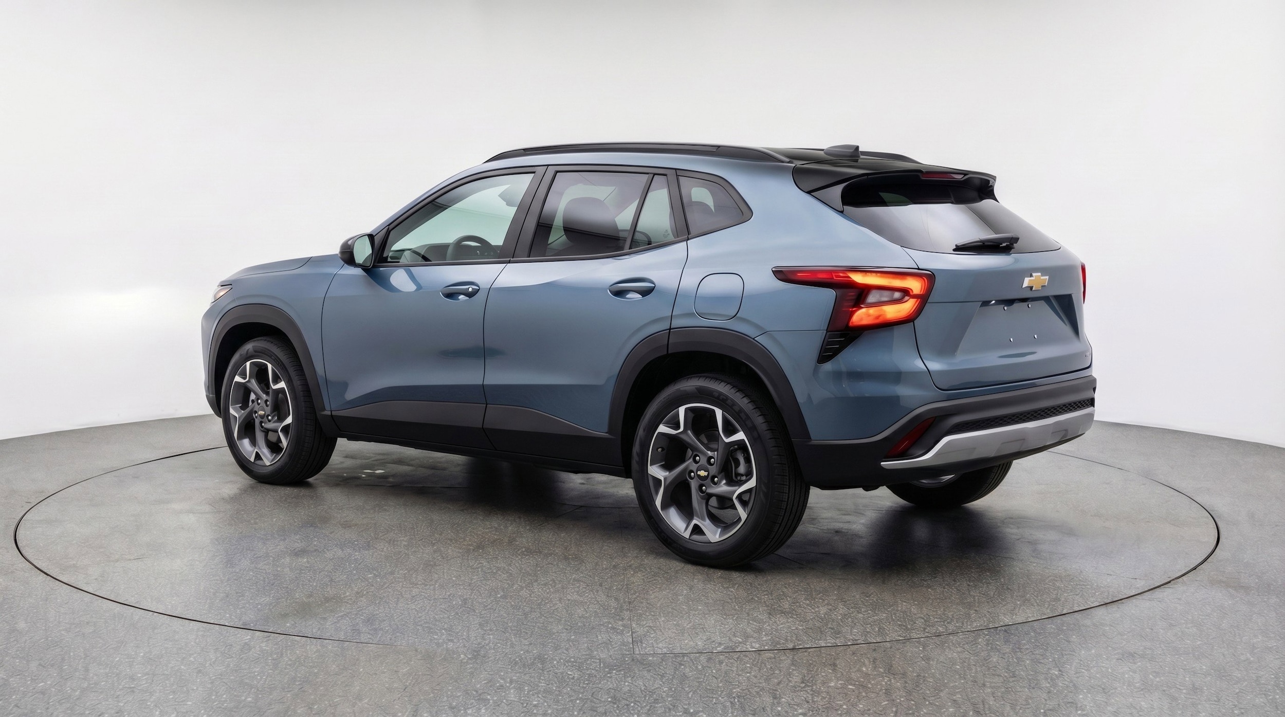 Thumbnail: 2025 Chevrolet Trax - 6