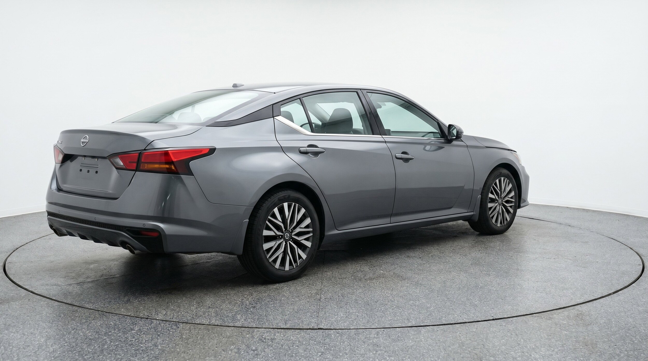 Thumbnail: 2025 Nissan Altima - 9