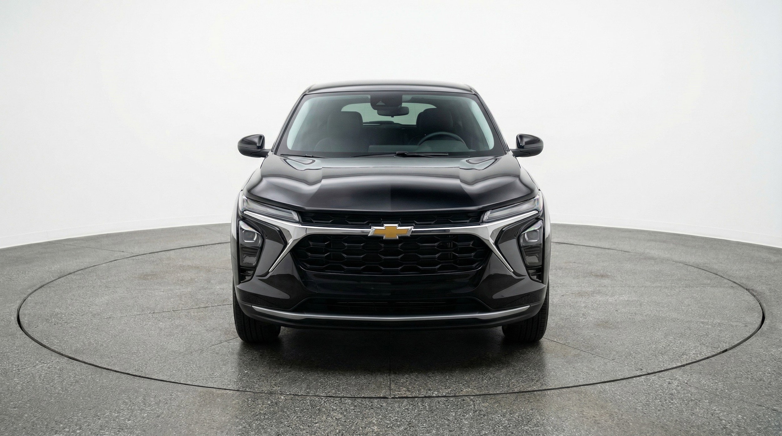 Thumbnail: 2025 Chevrolet Trax - 2