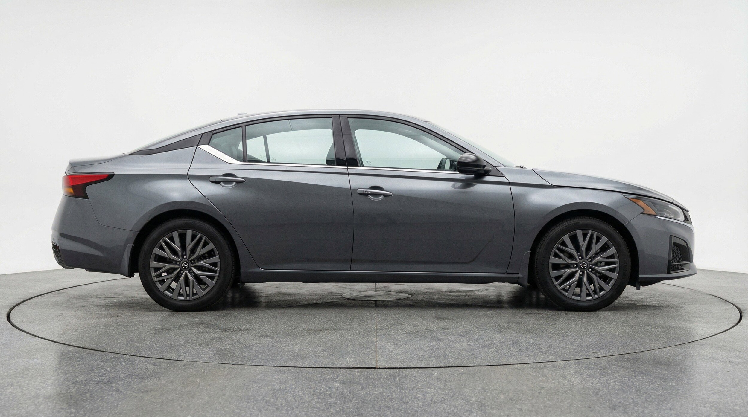 Thumbnail: 2025 Nissan Altima - 11