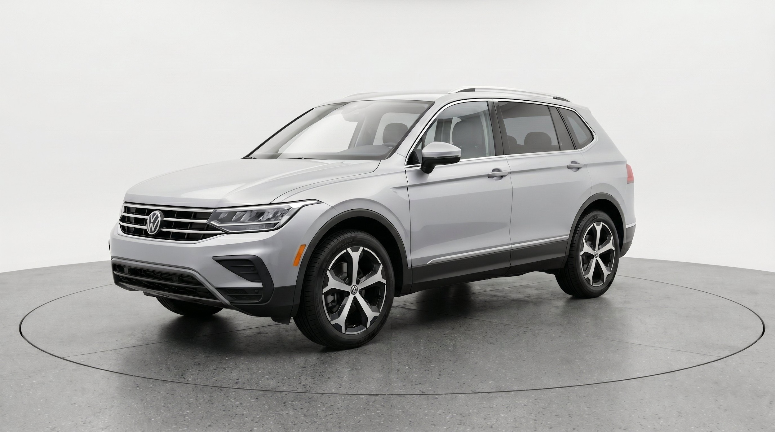 Thumbnail: 2026 Volkswagen Tiguan - 3