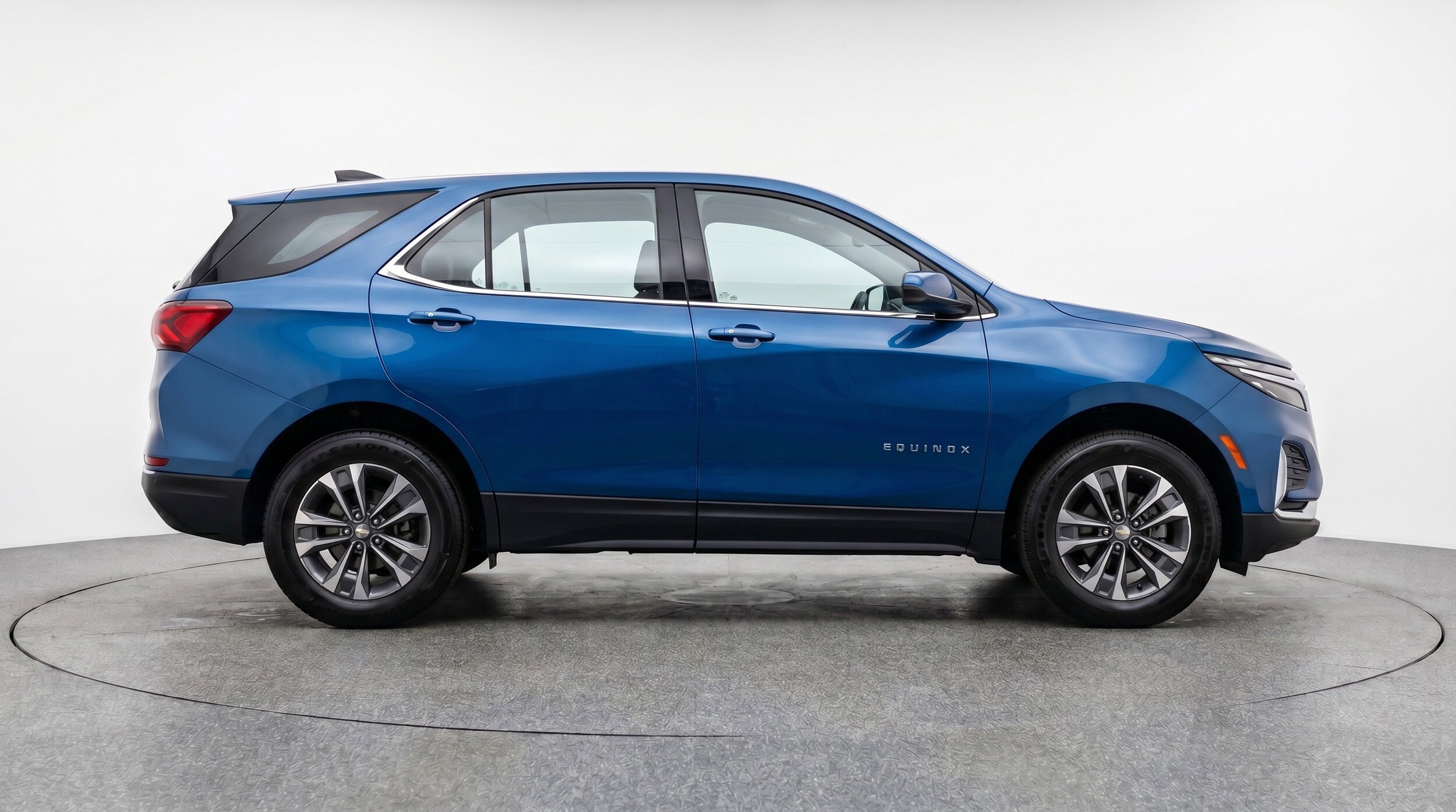 Thumbnail: 2025 Chevrolet Equinox - 11