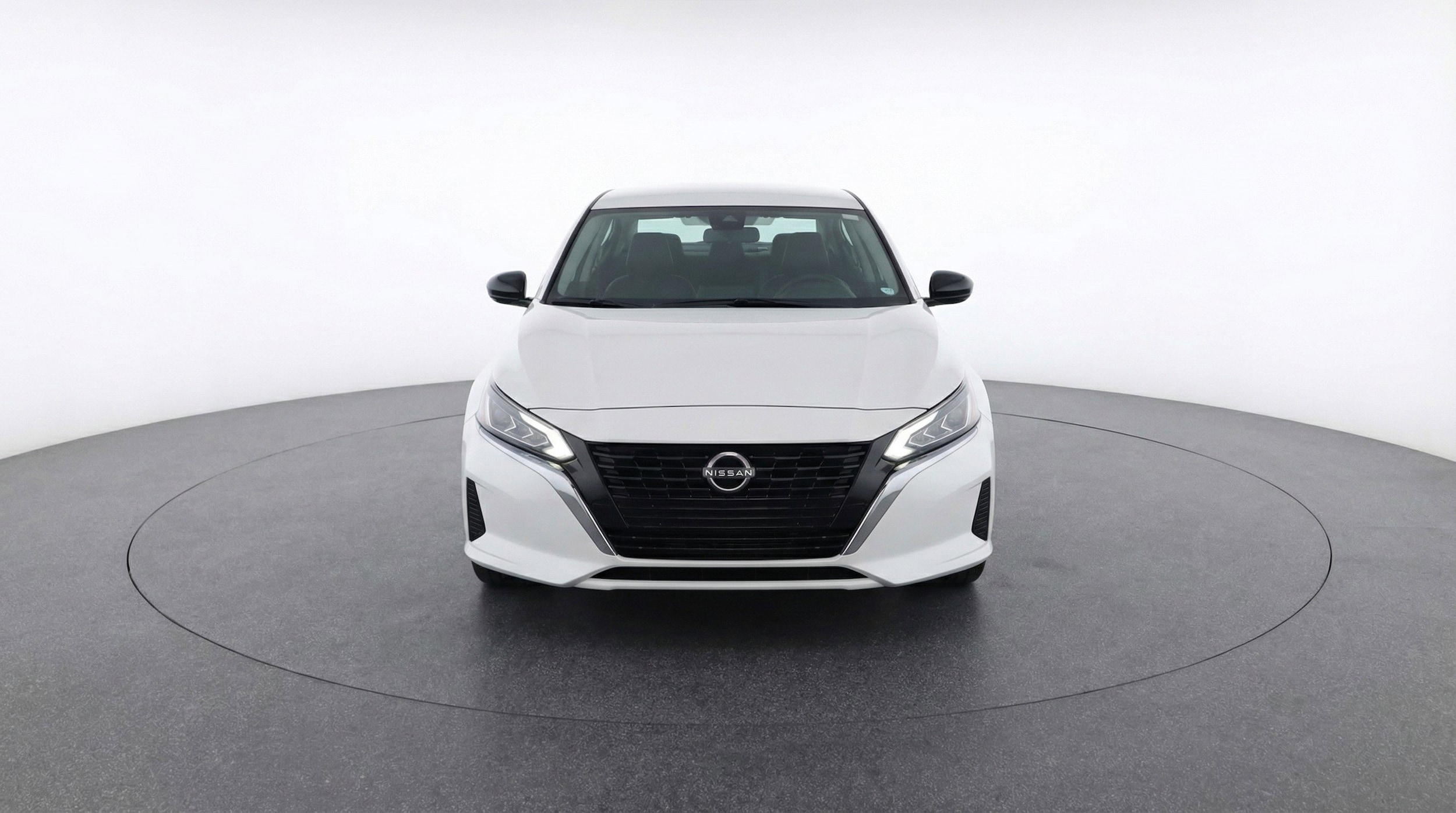 Thumbnail: 2025 Nissan Altima - 2