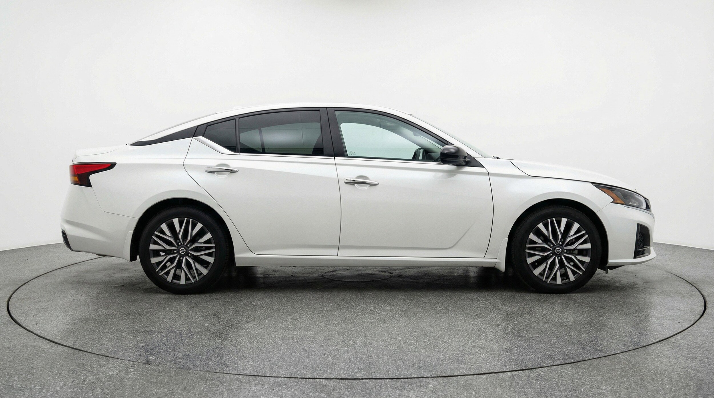 Thumbnail: 2025 Nissan Altima - 11