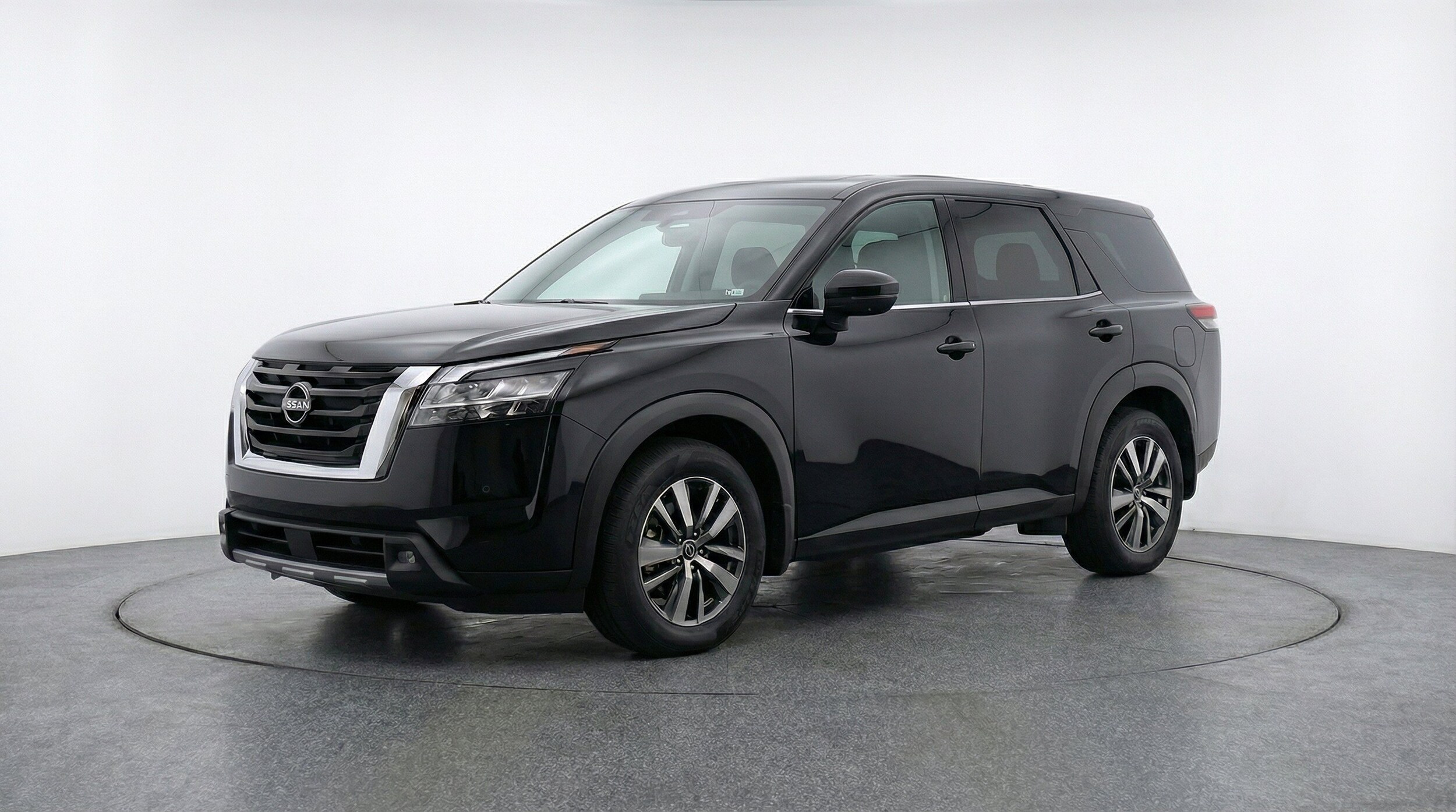 Thumbnail: 2025 Nissan Pathfinder - 3