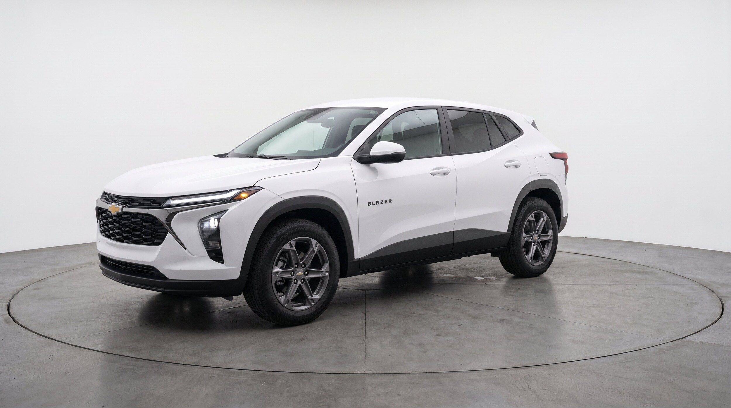 Thumbnail: 2026 Chevrolet Blazer - 3