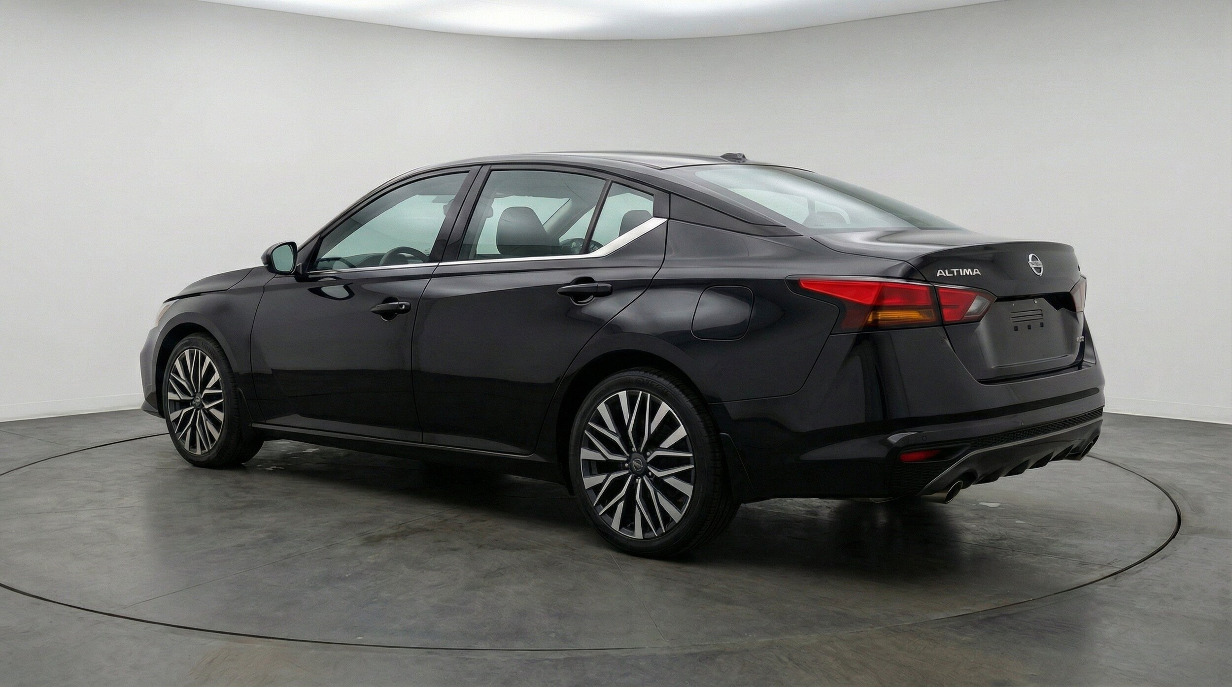 Thumbnail: 2025 Nissan Altima - 6