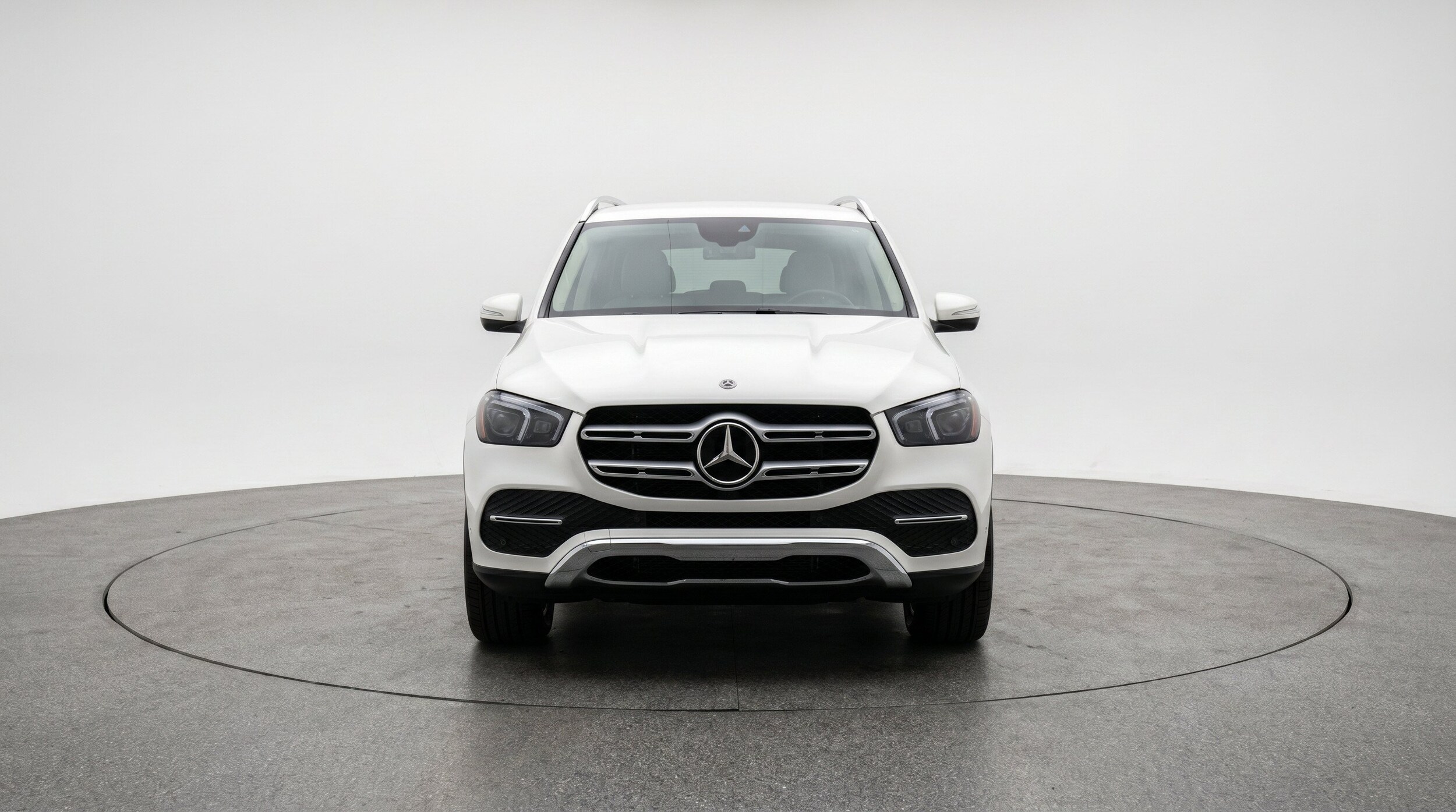 Thumbnail: 2026 Mercedes-Benz GLE - 2