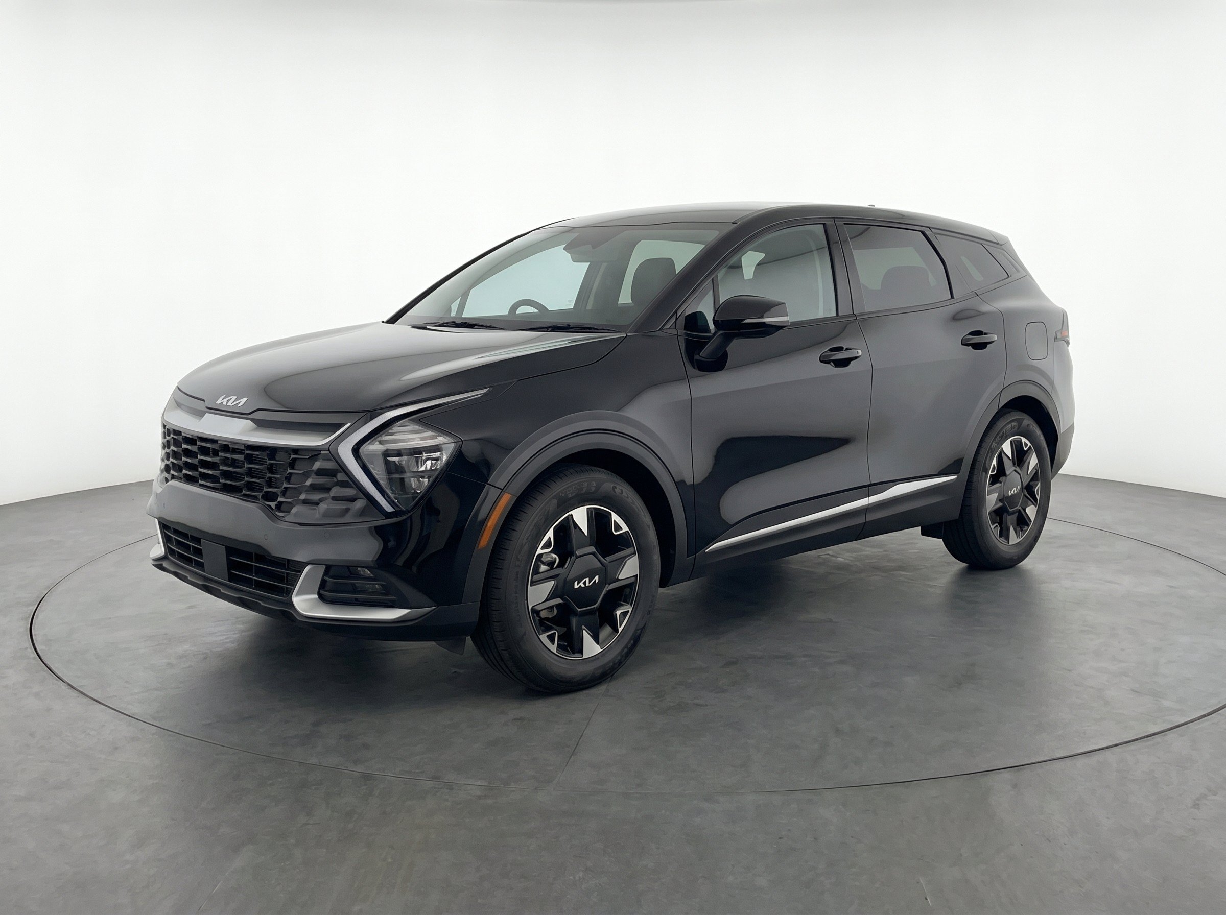 Thumbnail: 2026 Kia Sportage - 3