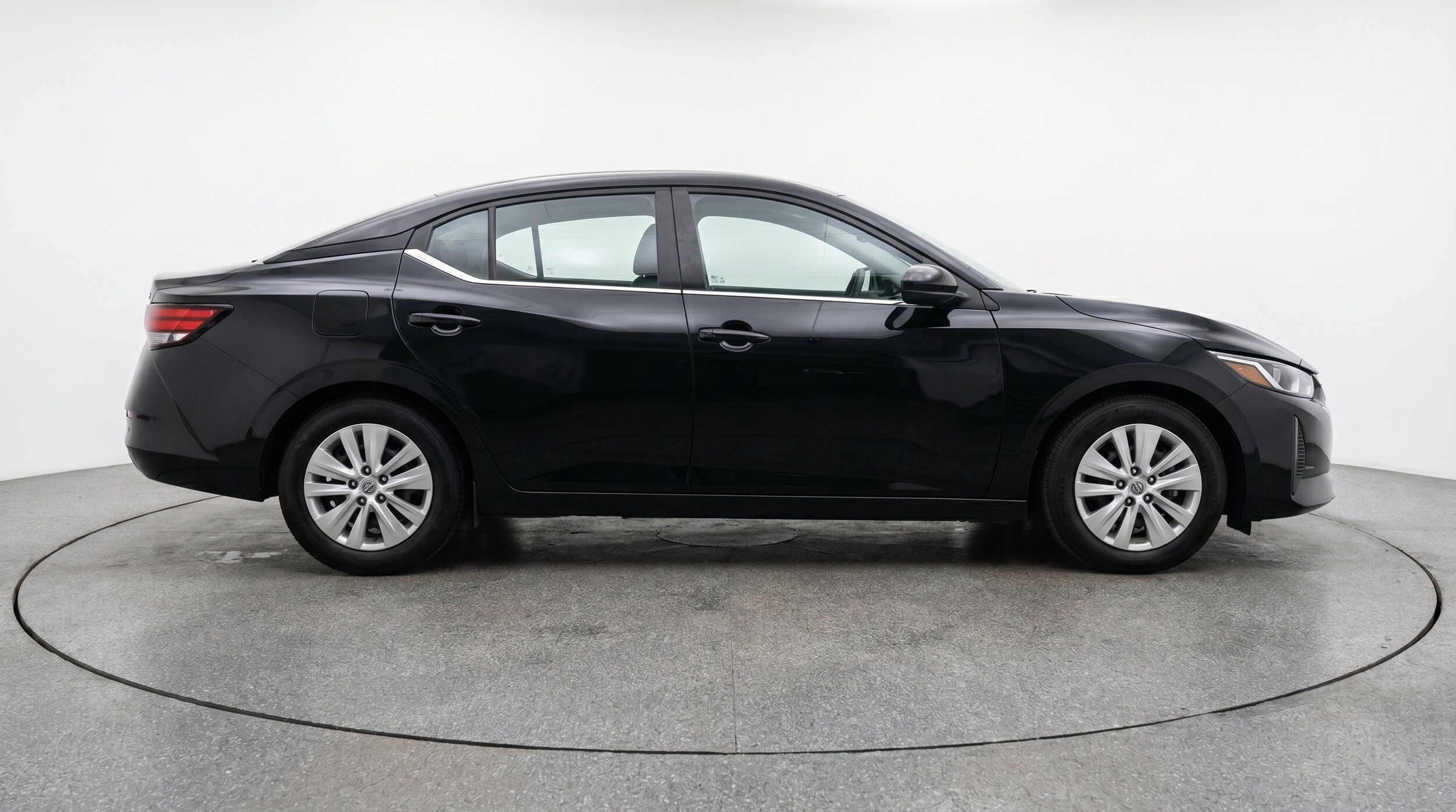Thumbnail: 2025 Nissan Sentra - 11