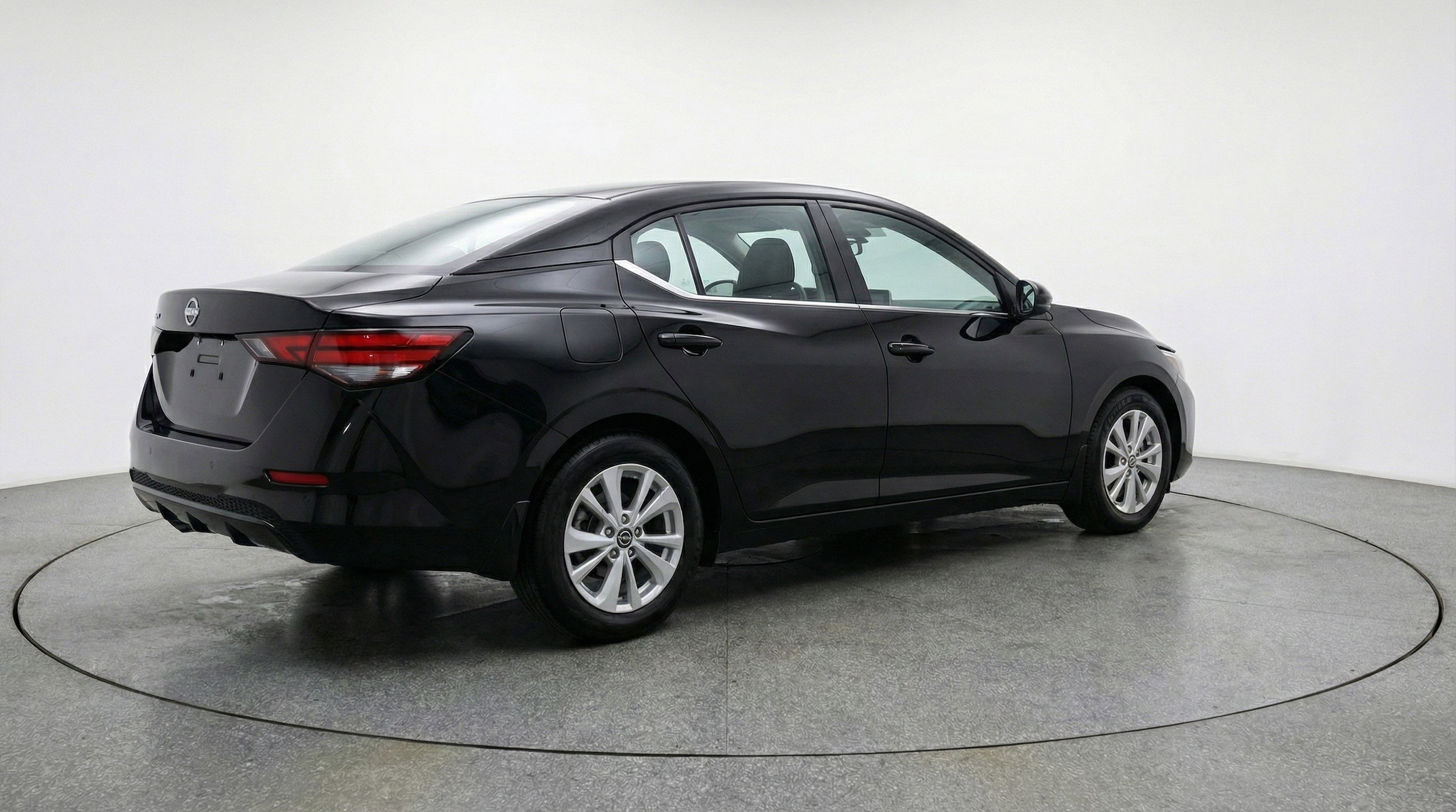 Thumbnail: 2025 Nissan Sentra - 9