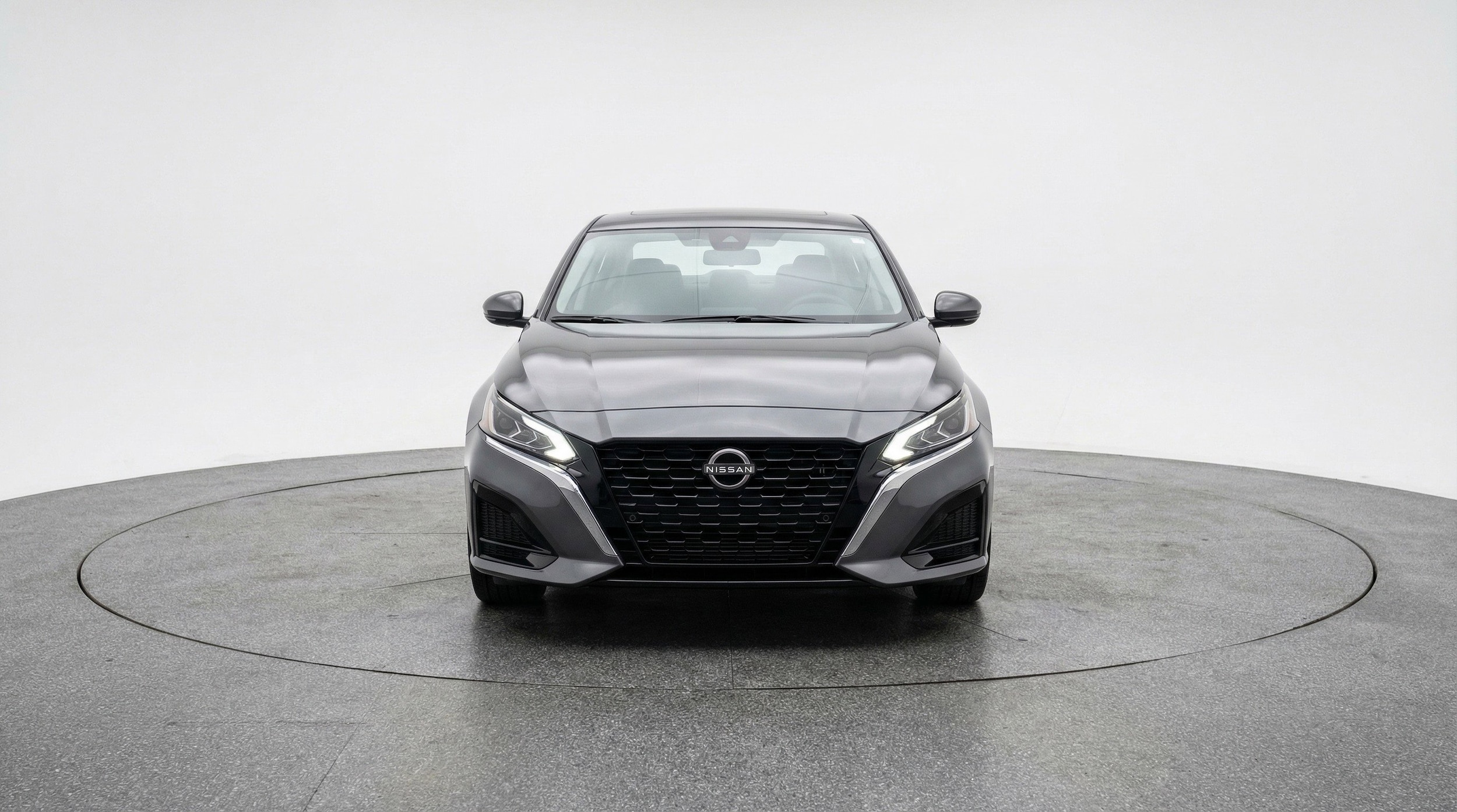 Thumbnail: 2025 Nissan Altima - 2