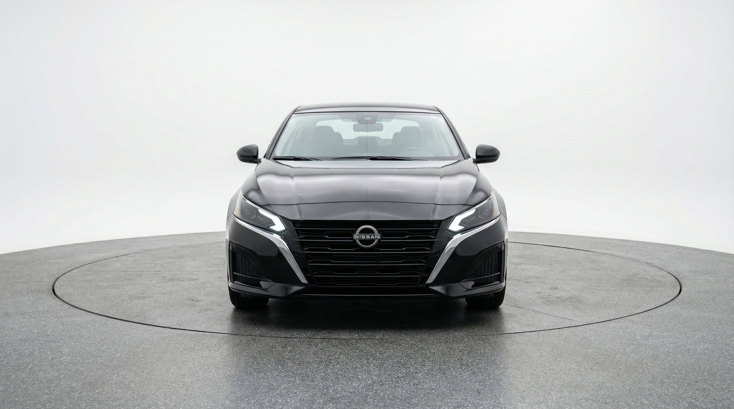 Thumbnail: 2025 Nissan Altima - 2