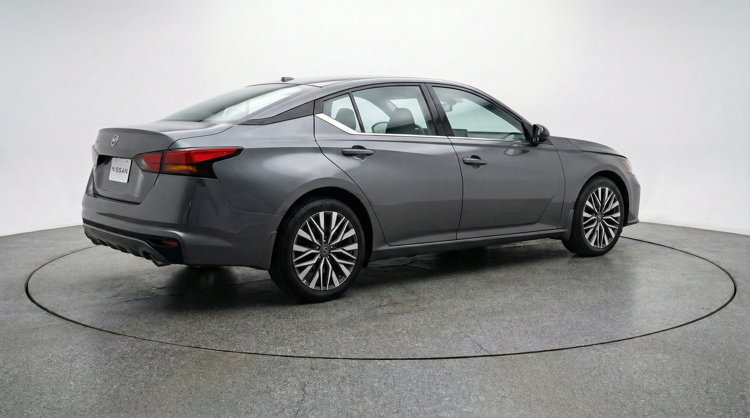 Thumbnail: 2025 Nissan Altima - 9