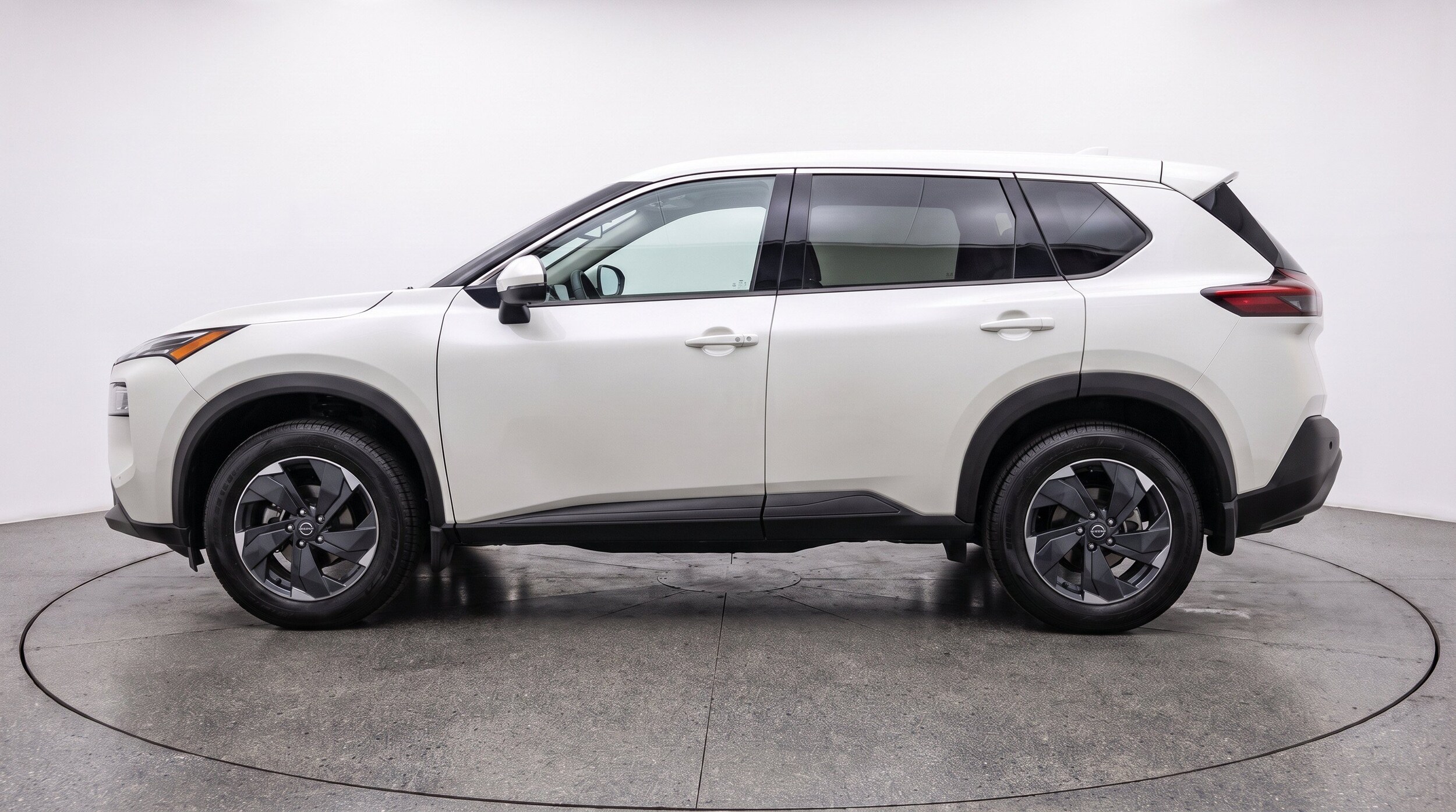 Thumbnail: 2025 Nissan Rogue - 5