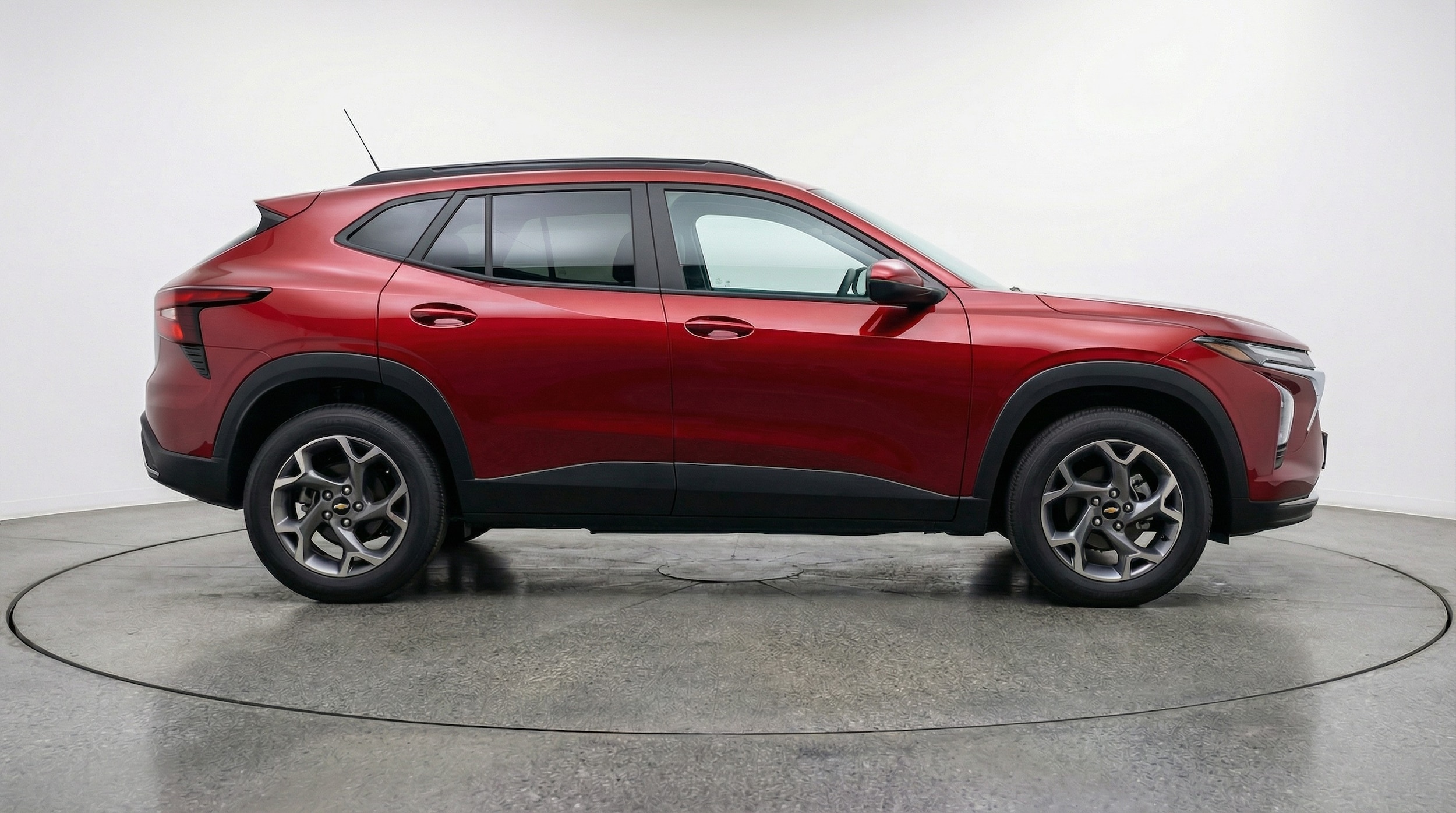 Thumbnail: 2025 Chevrolet Trax - 8