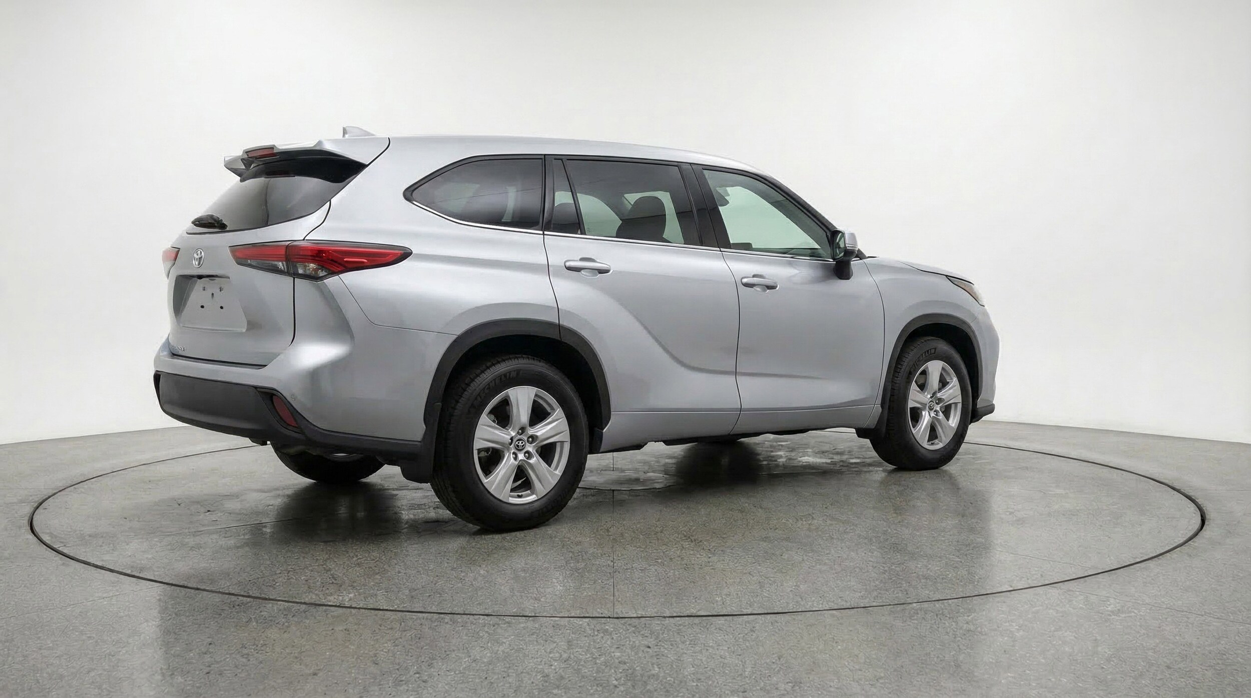 Thumbnail: 2025 Toyota Highlander - 9