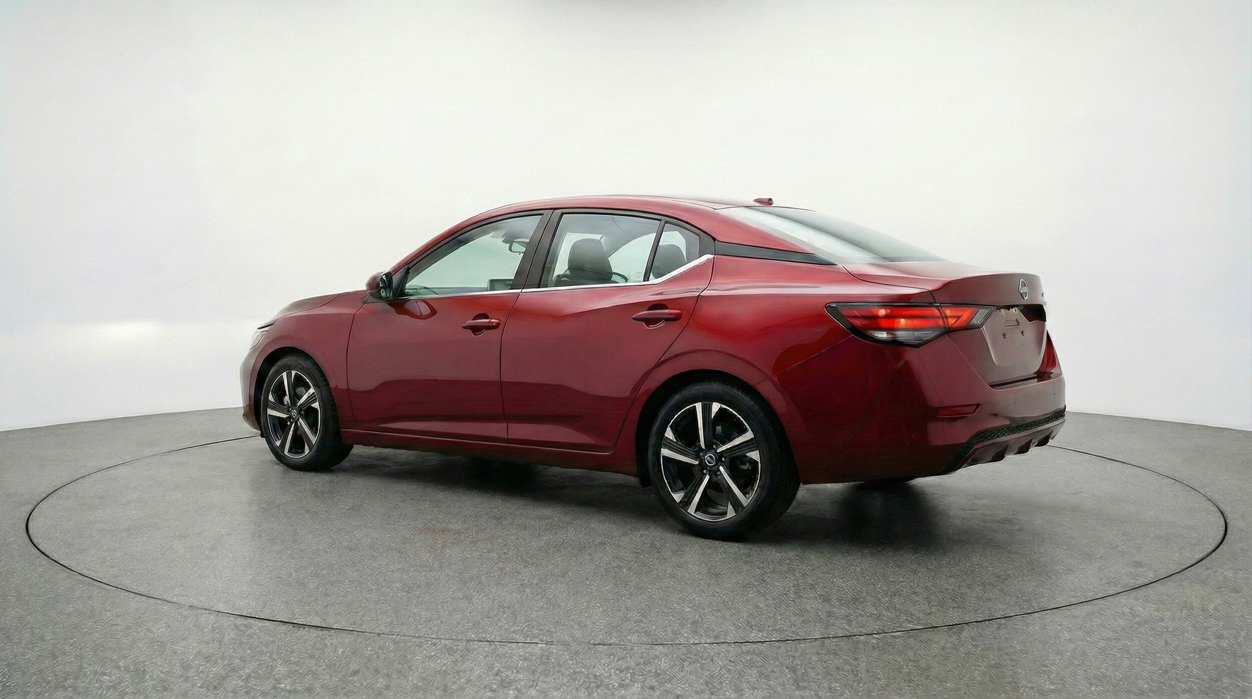 Thumbnail: 2025 Nissan Sentra - 9