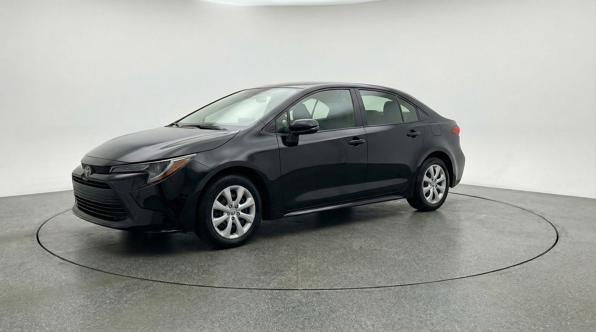 Thumbnail: 2025 Toyota Corolla - 3