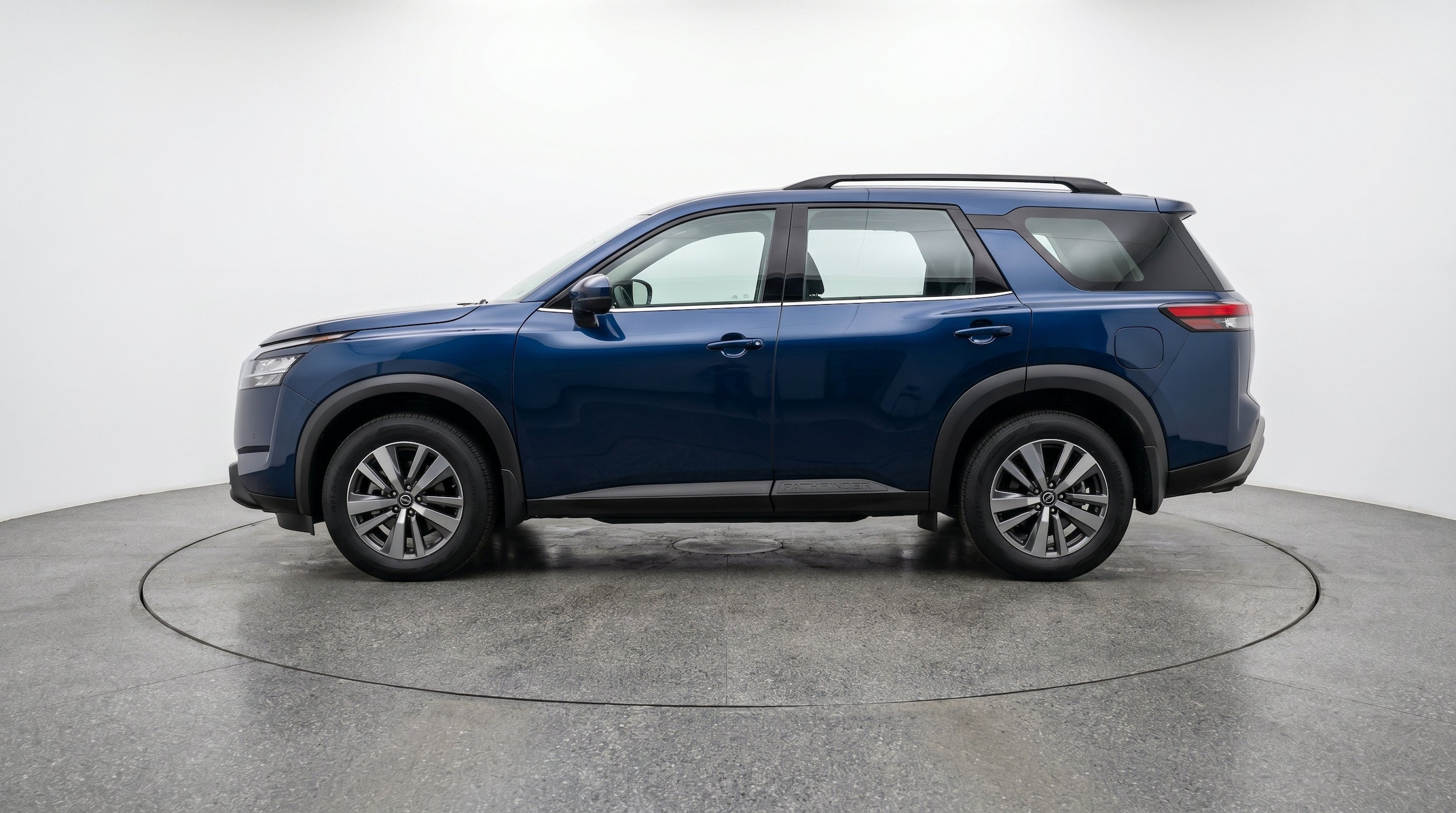 Thumbnail: 2025 Nissan Pathfinder - 5