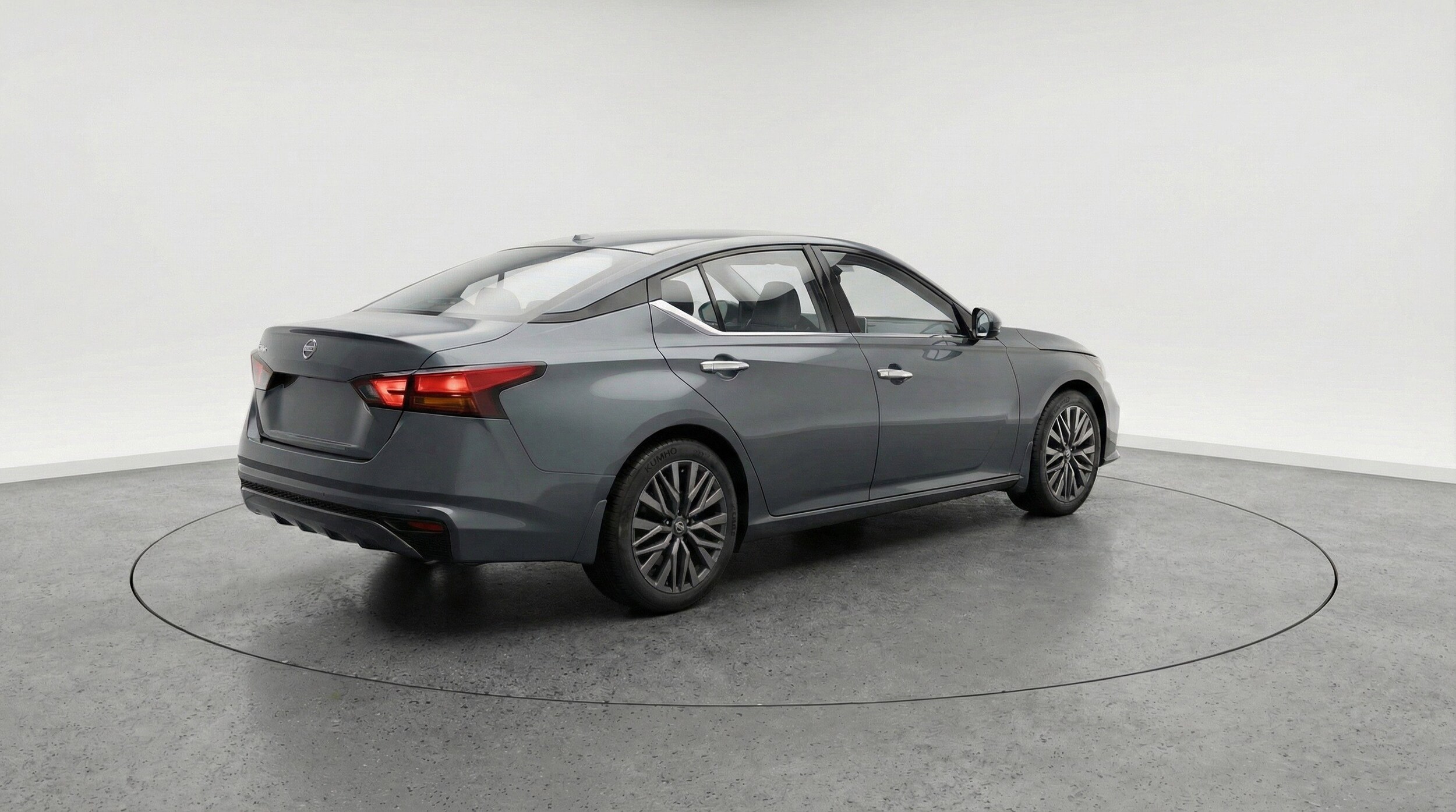 Thumbnail: 2025 Nissan Altima - 9