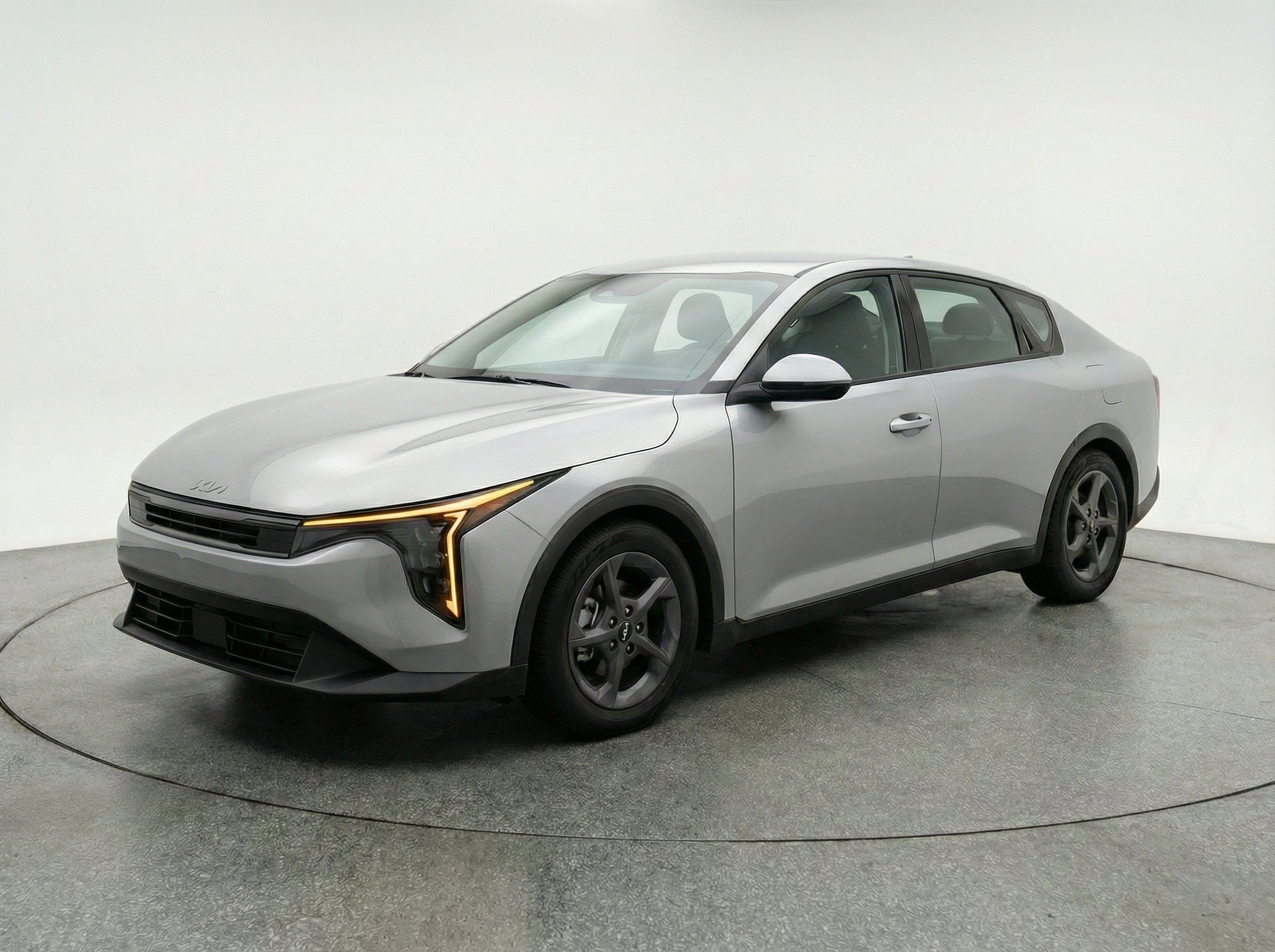 Thumbnail: 2025 Kia K4 - 3