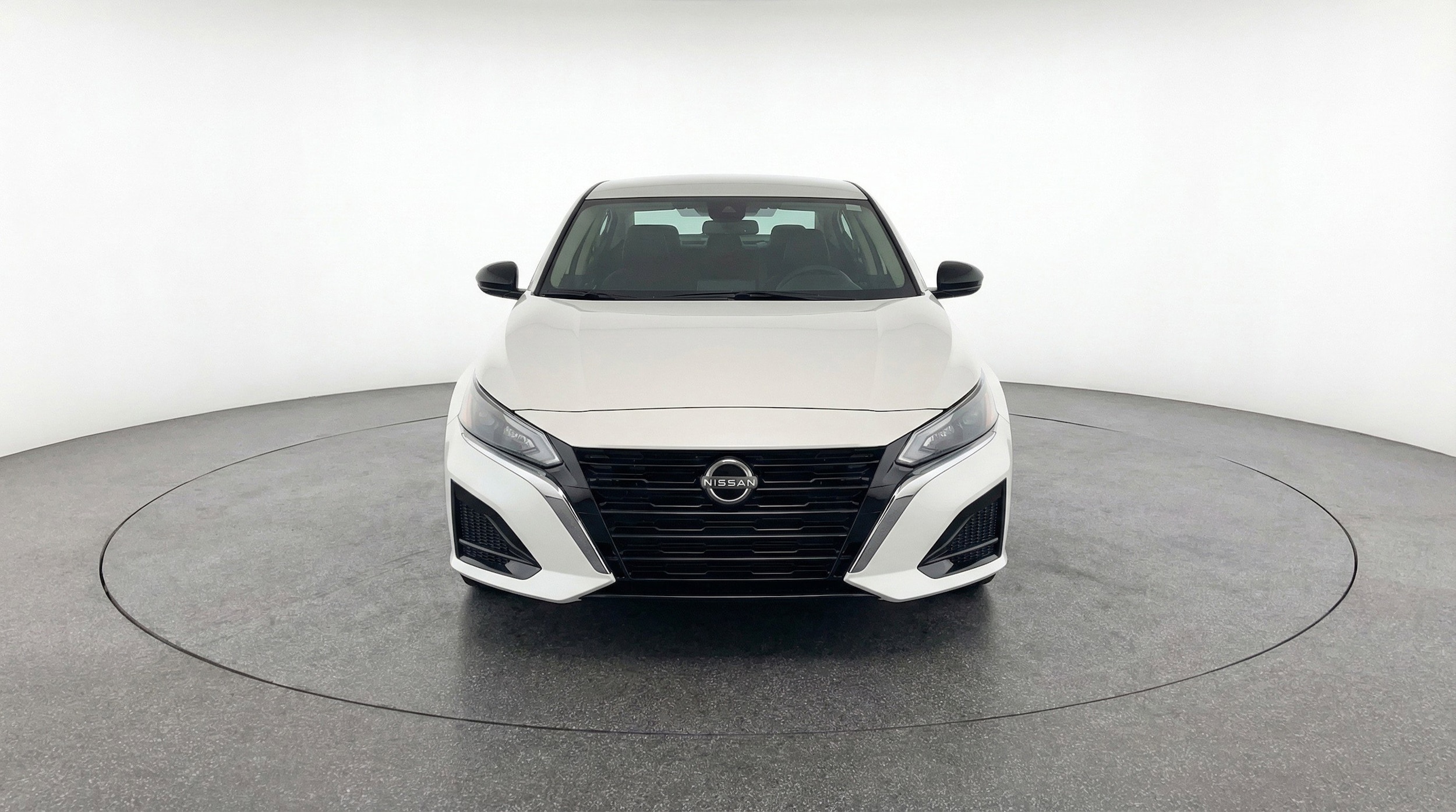 Thumbnail: 2025 Nissan Altima - 2