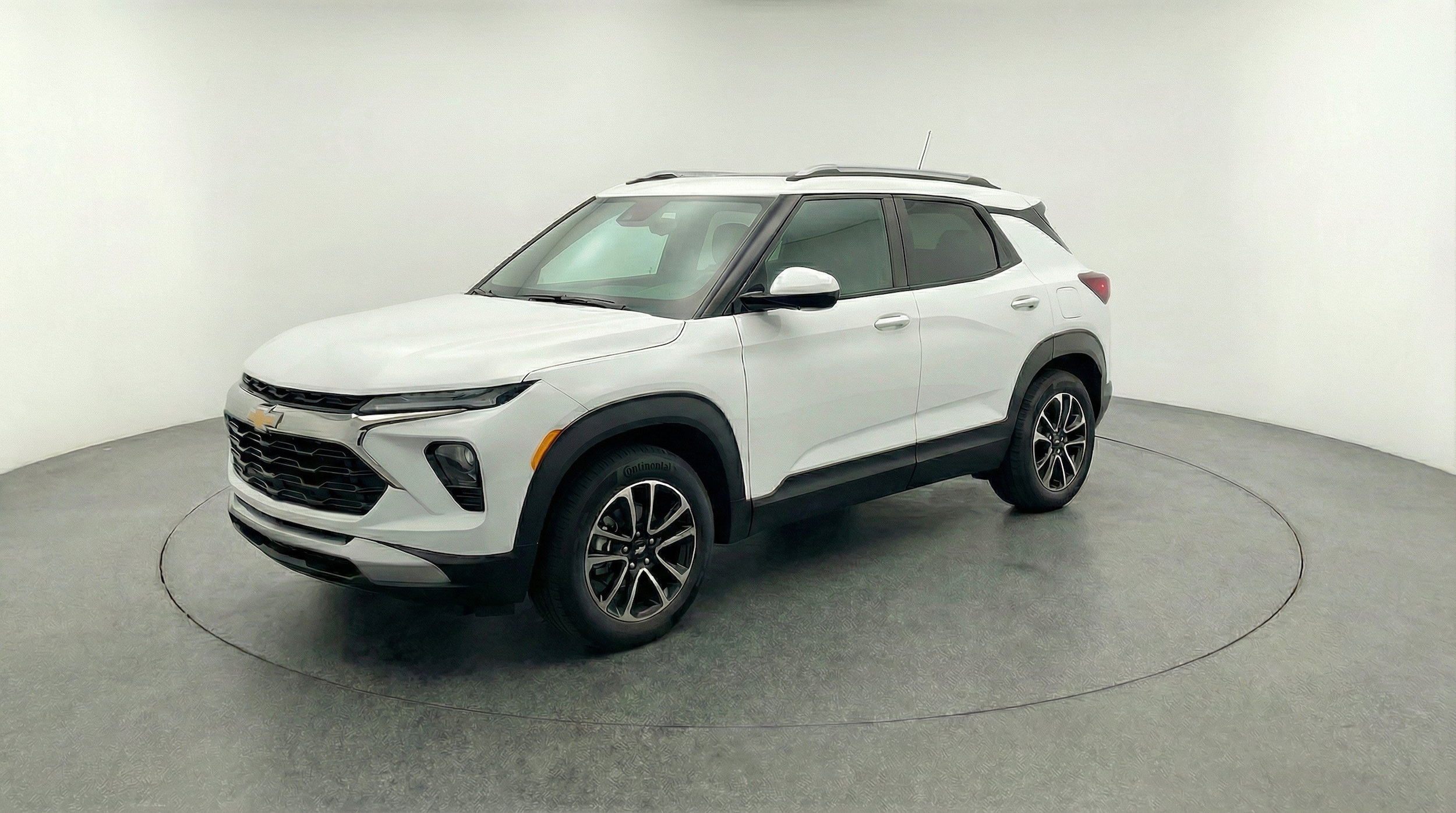 Thumbnail: 2025 Chevrolet TrailBlazer - 3