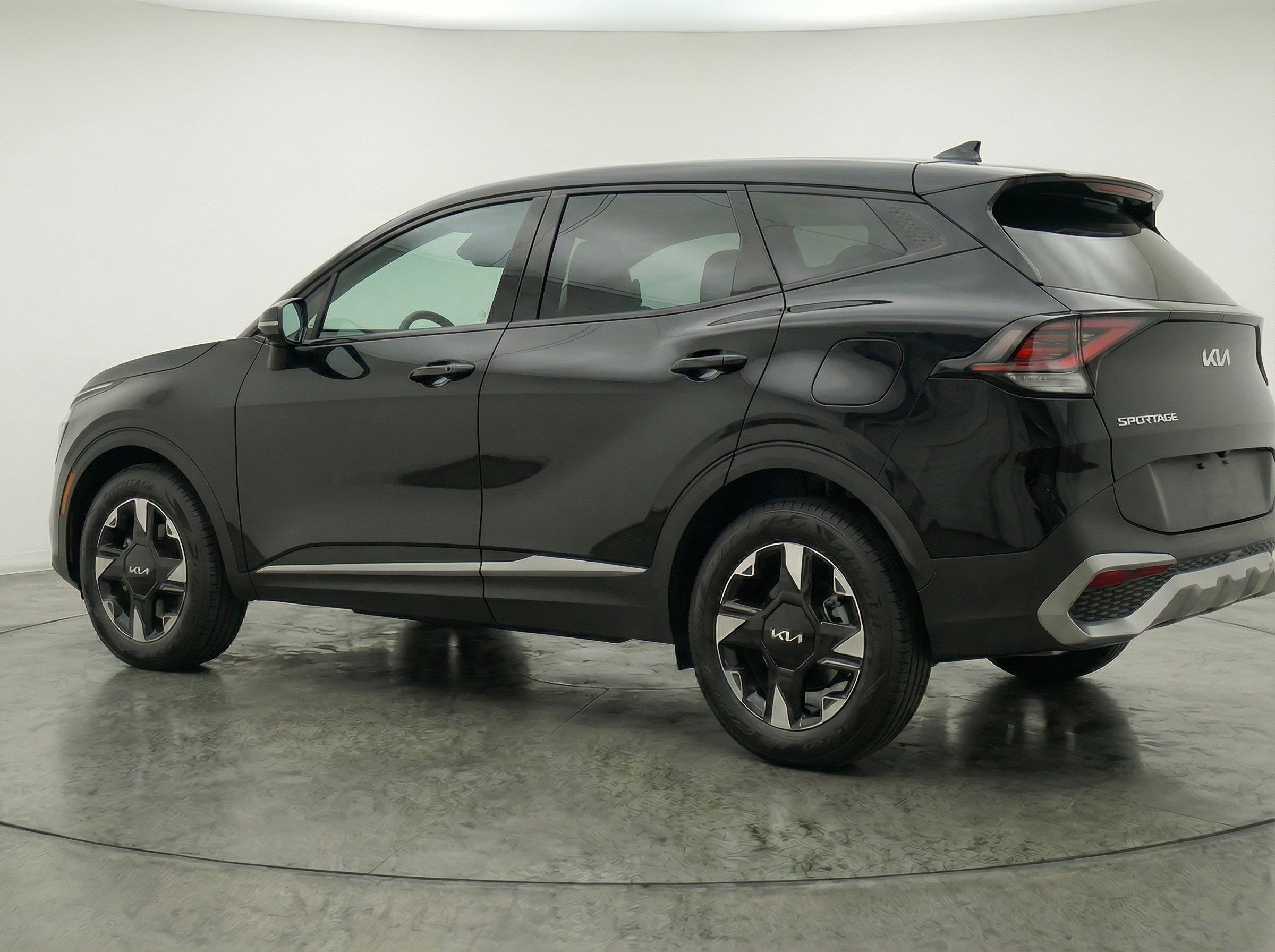 Thumbnail: 2026 Kia Sportage - 6