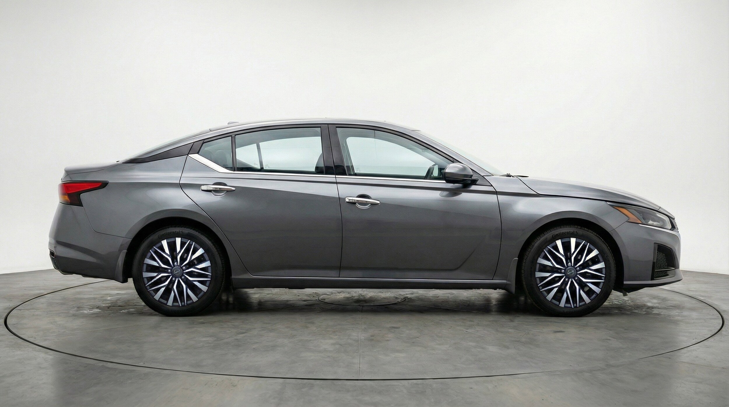 Thumbnail: 2025 Nissan Altima - 11