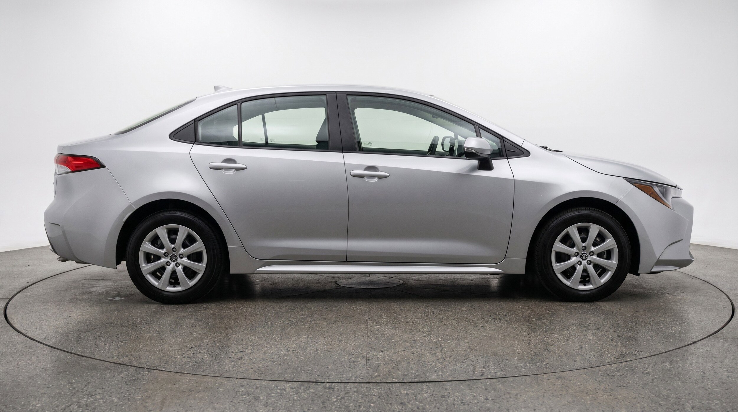 Thumbnail: 2025 Toyota Corolla - 11