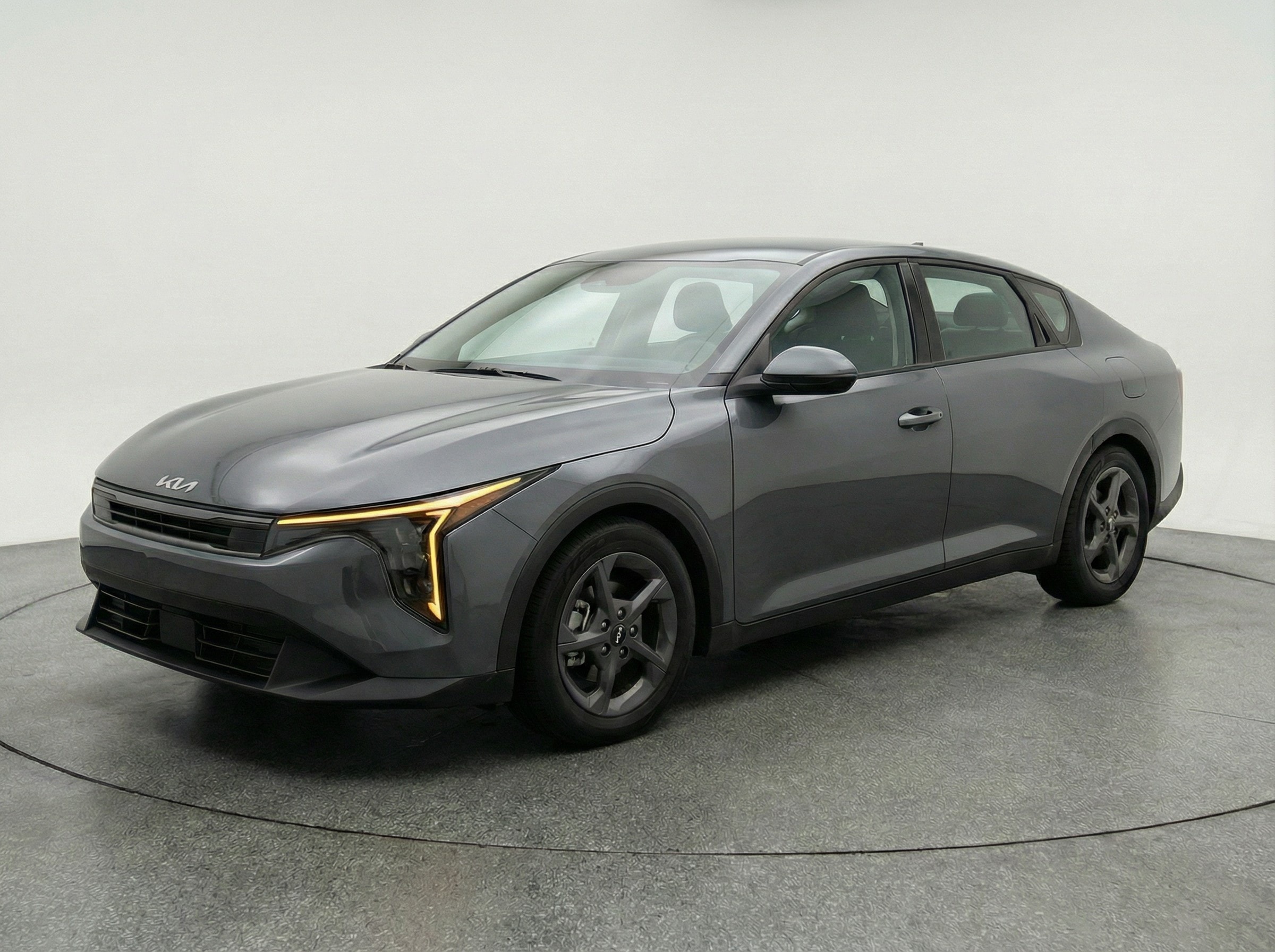 Thumbnail: 2025 Kia K4 - 3