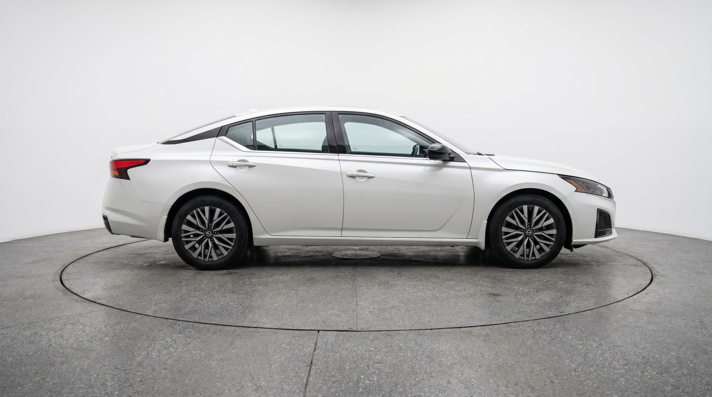 Thumbnail: 2025 Nissan Altima - 11