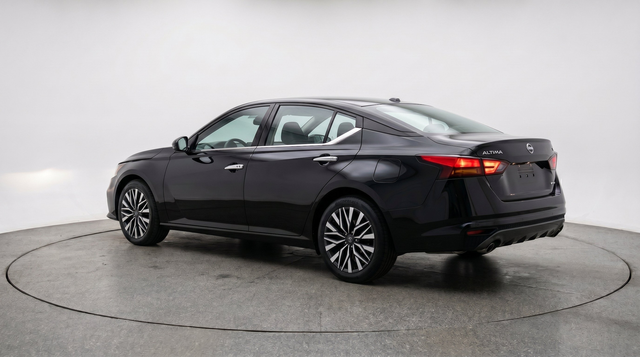 Thumbnail: 2025 Nissan Altima - 6