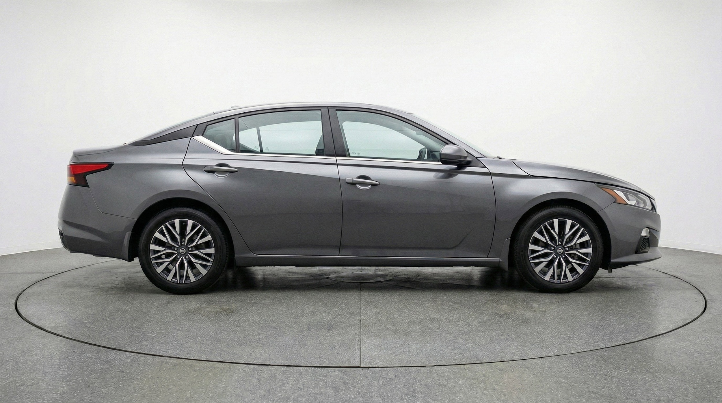 Thumbnail: 2025 Nissan Altima - 11